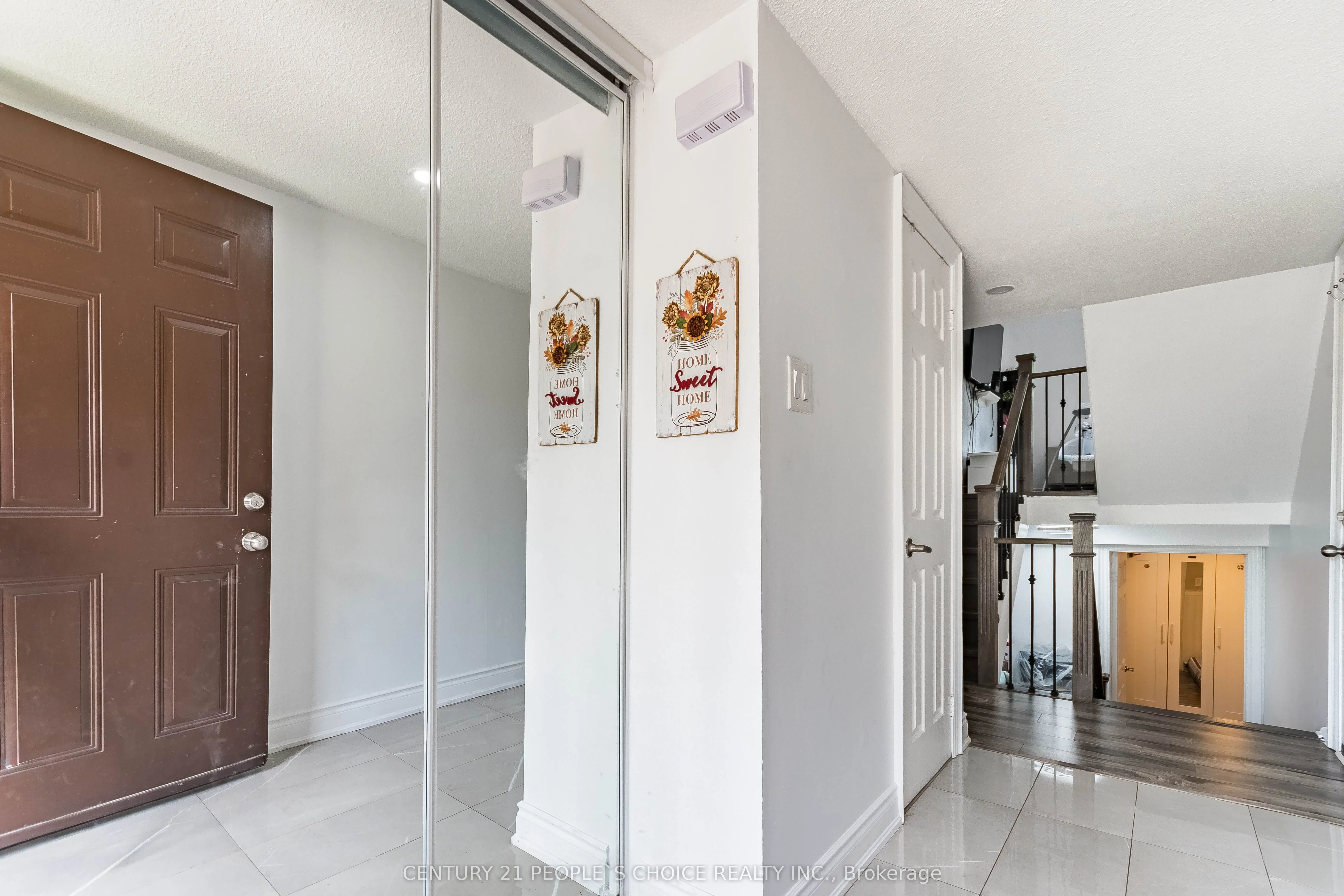 31 Mccallum Court N, #31