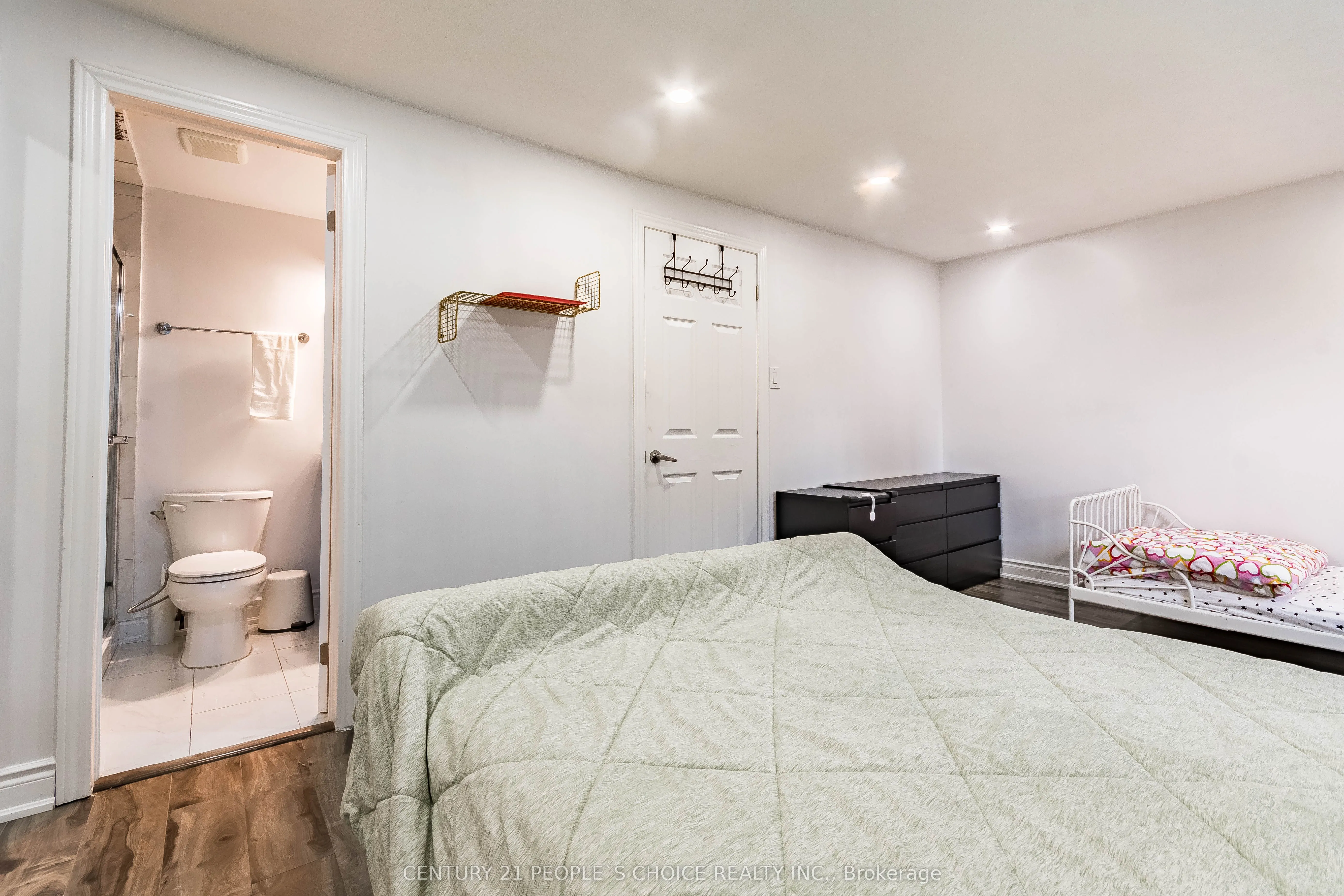 31 Mccallum Court N, #31