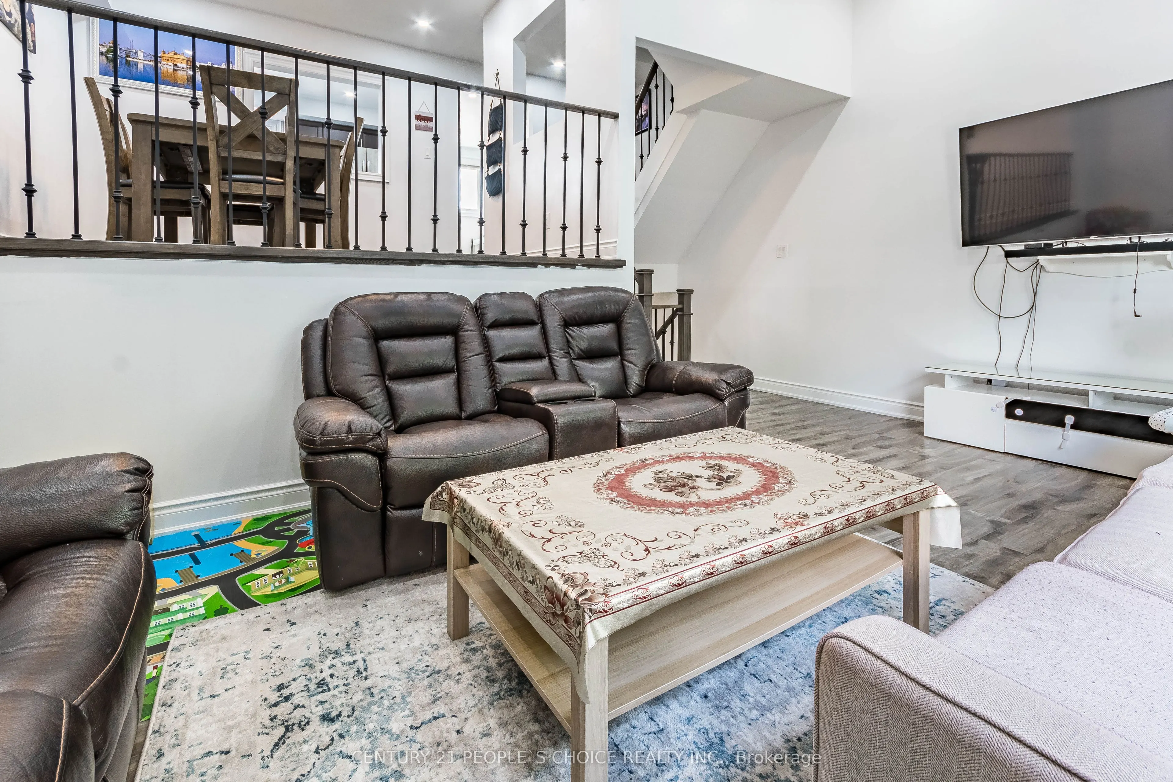 31 Mccallum Court N, #31