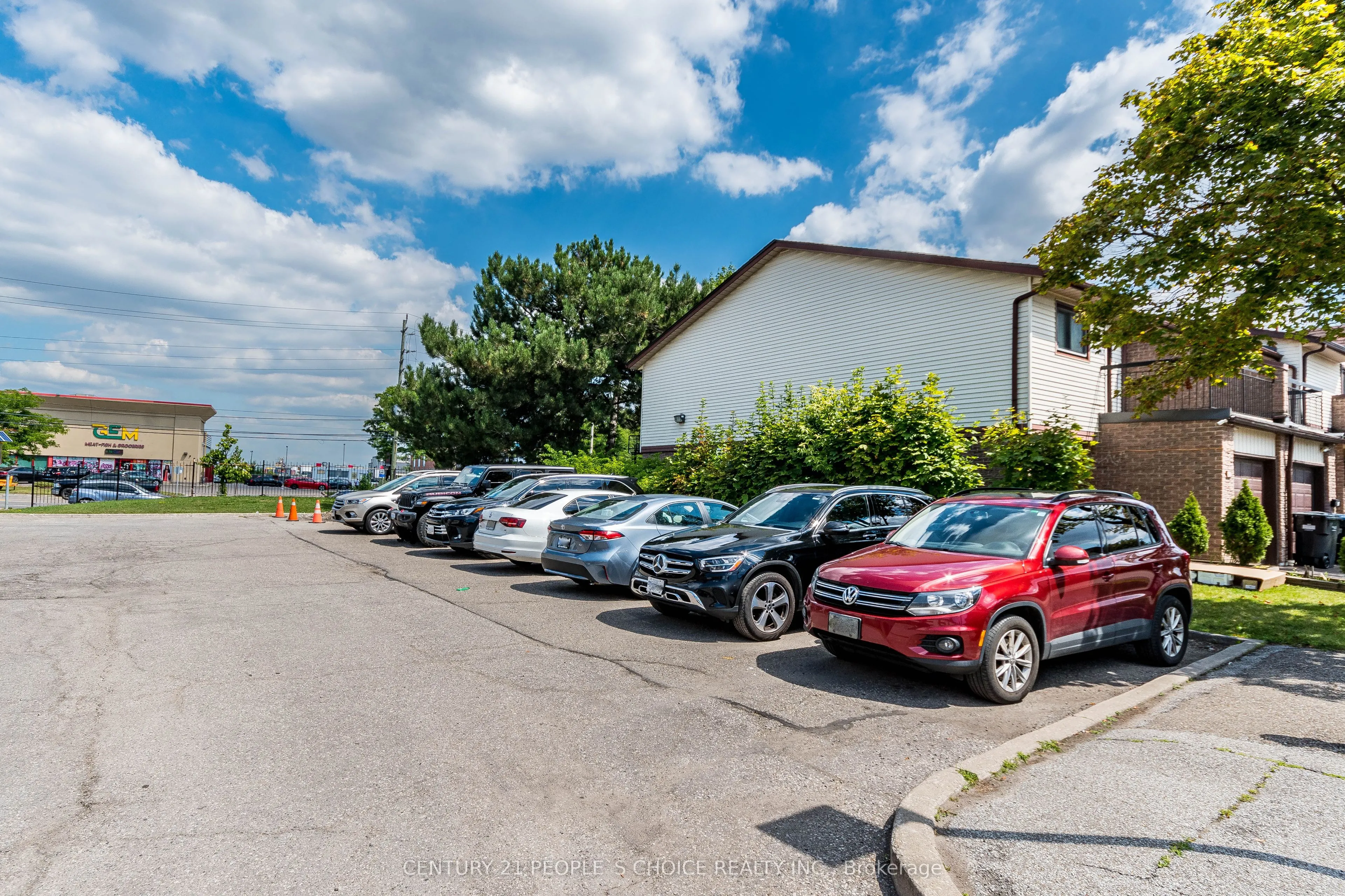 31 Mccallum Court N, #31