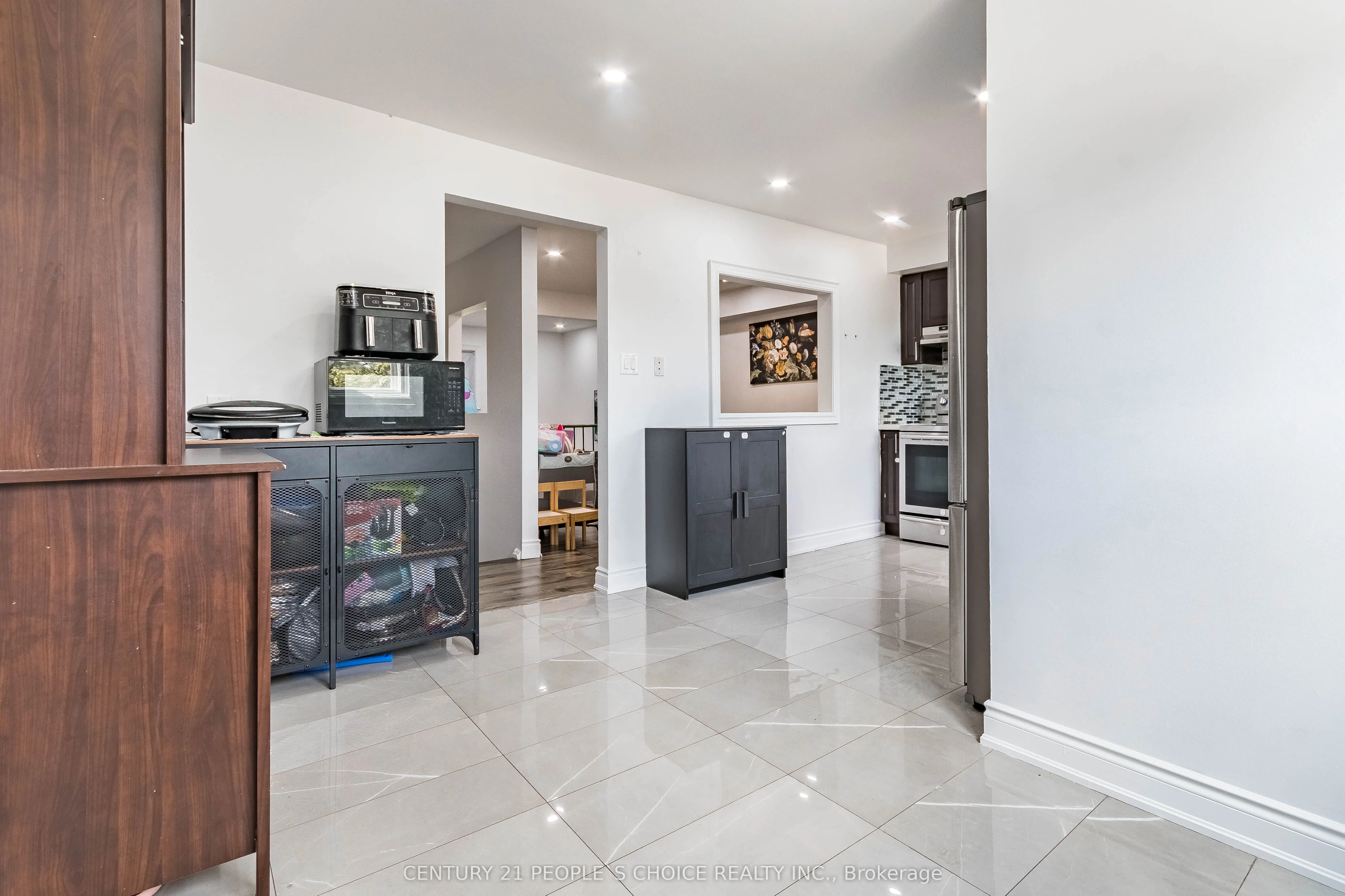 31 Mccallum Court N, #31