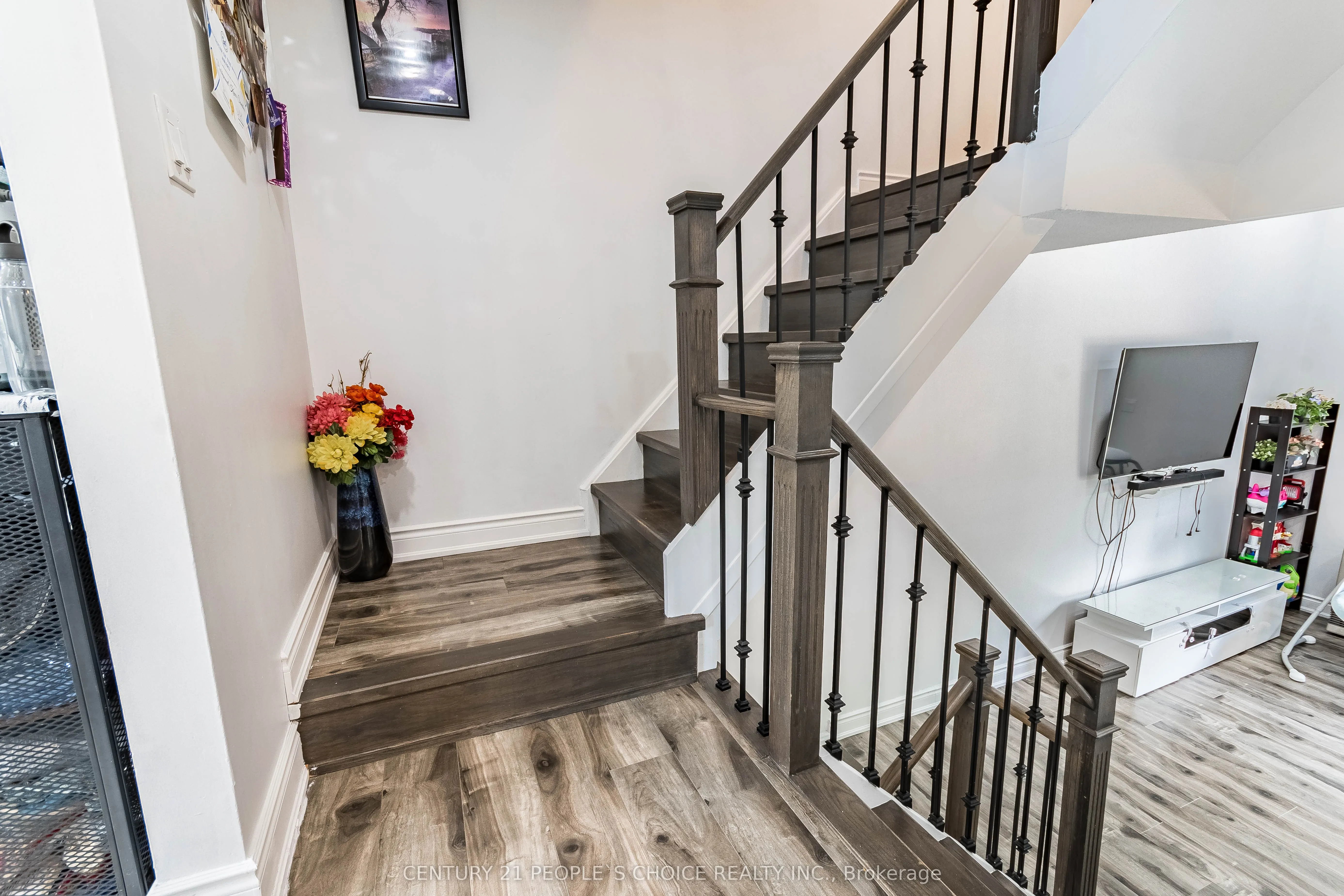 31 Mccallum Court N, #31