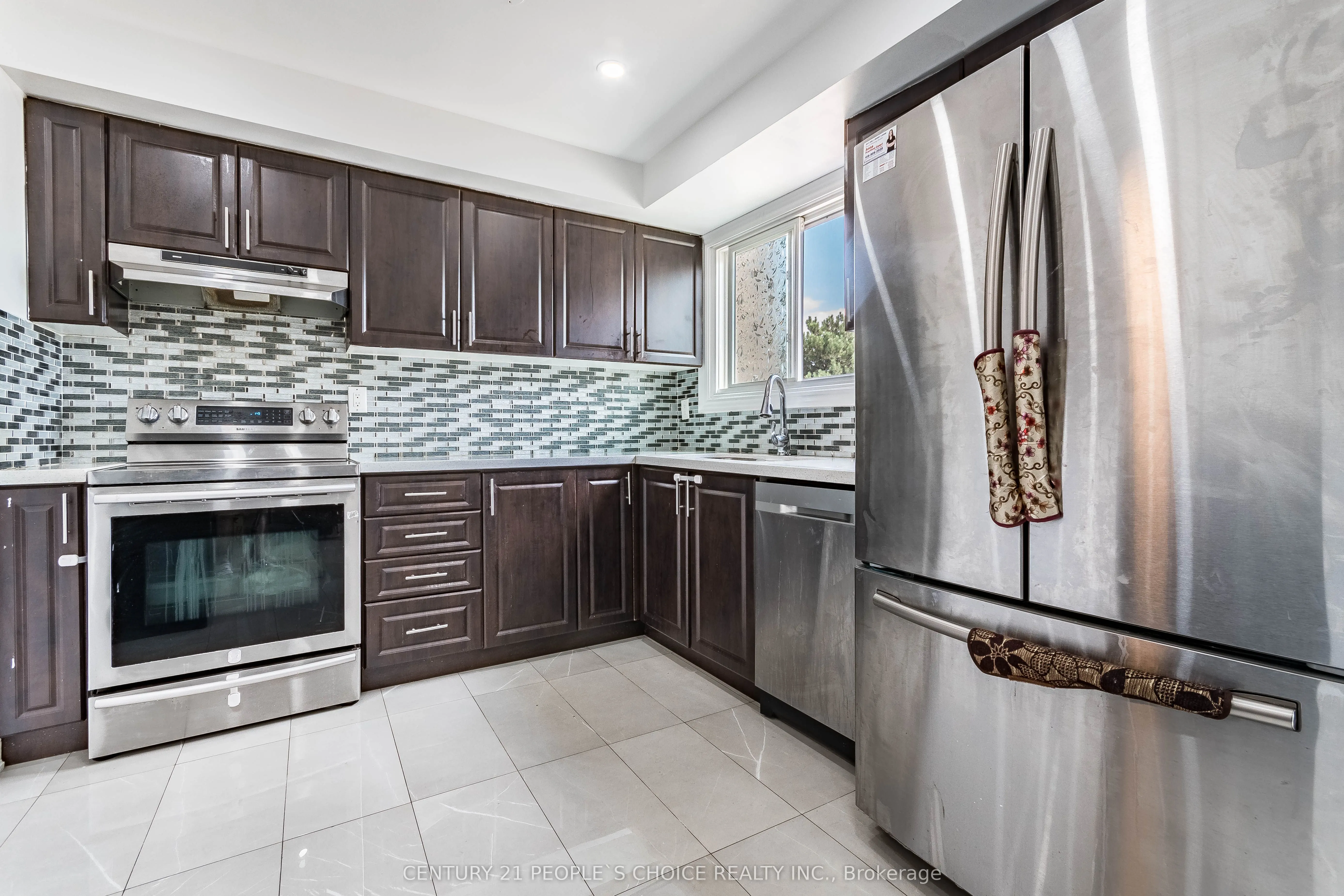 31 Mccallum Court N, #31