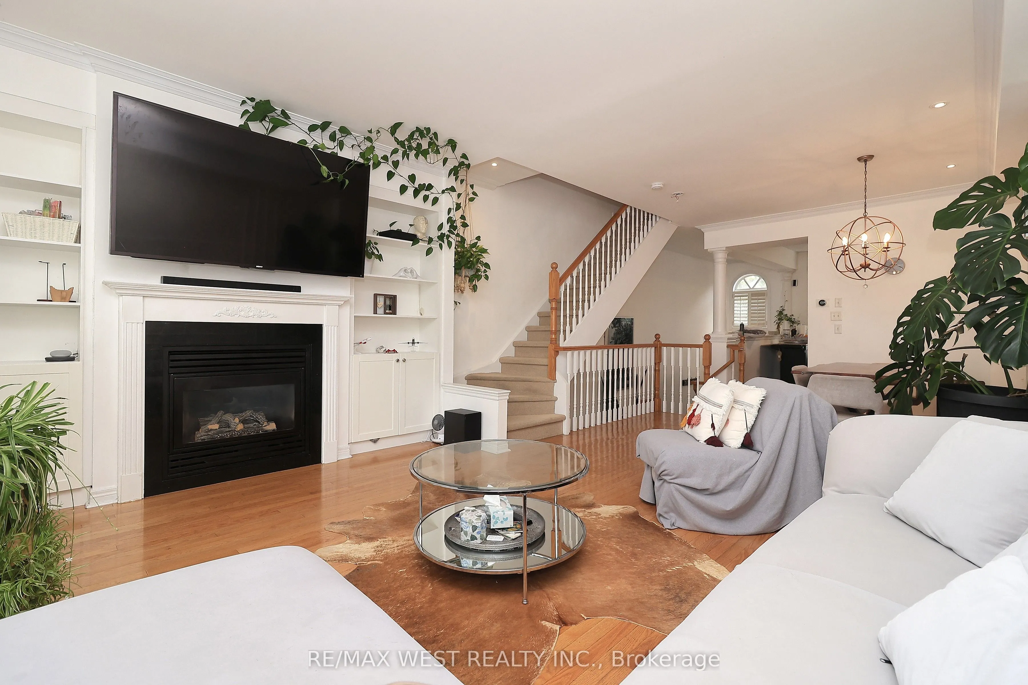 8 James Stock Path, #36