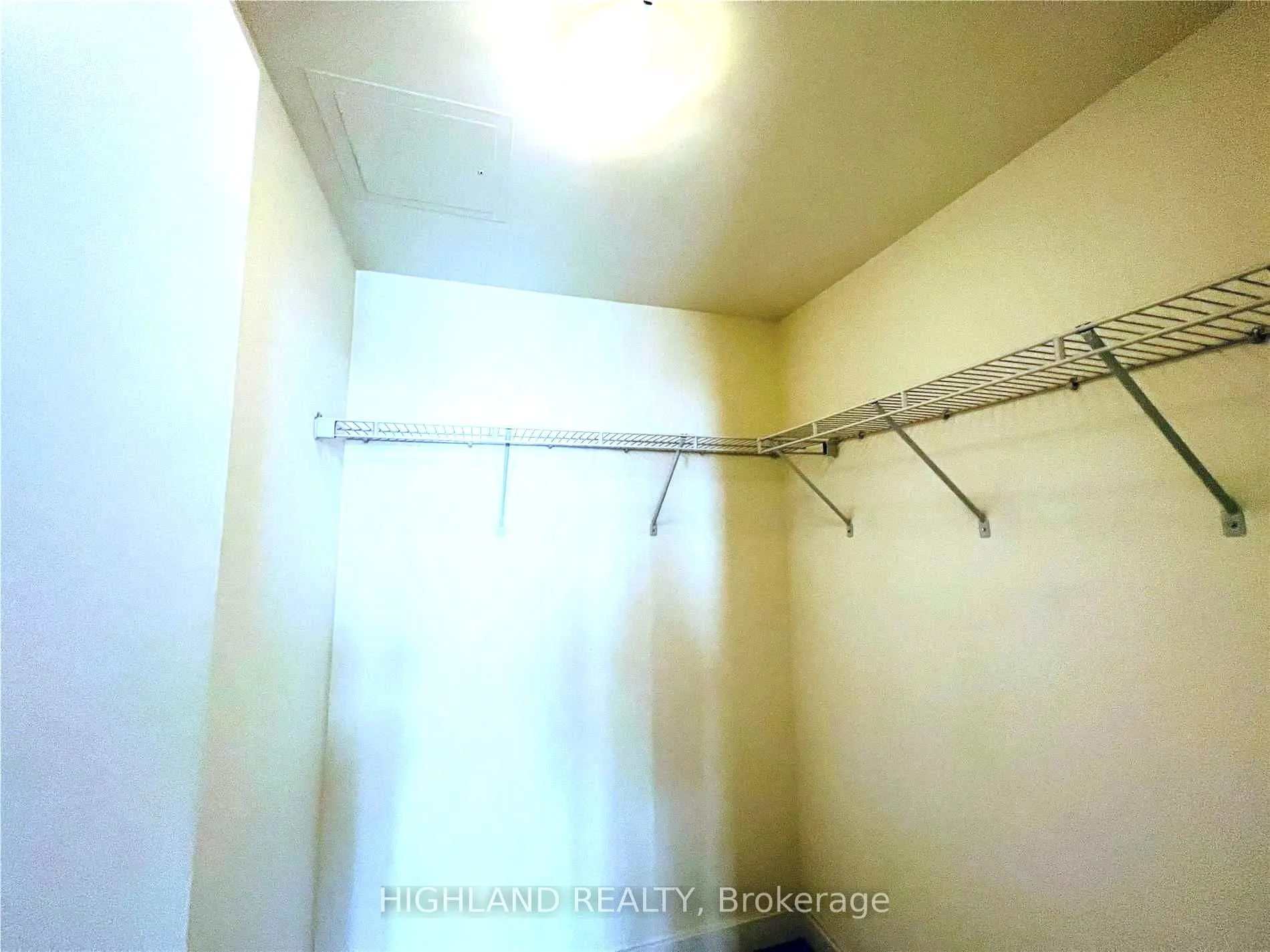 4070 Confederation Parkway, #1208