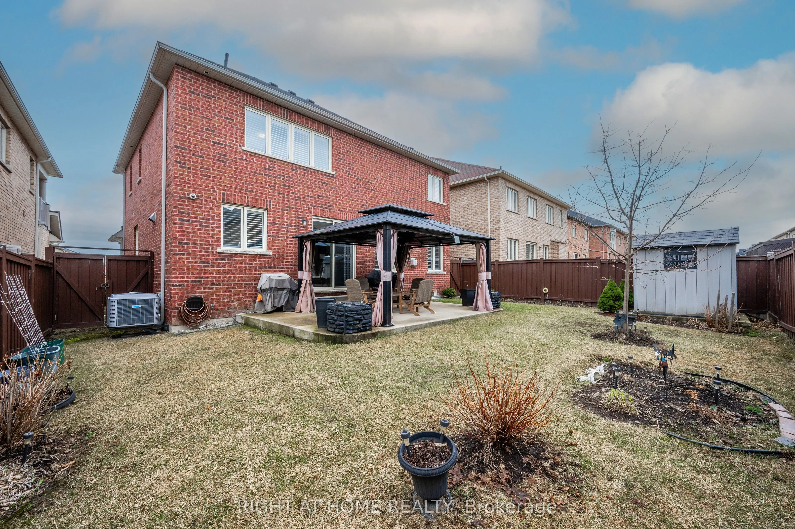 64 Kalmia Road