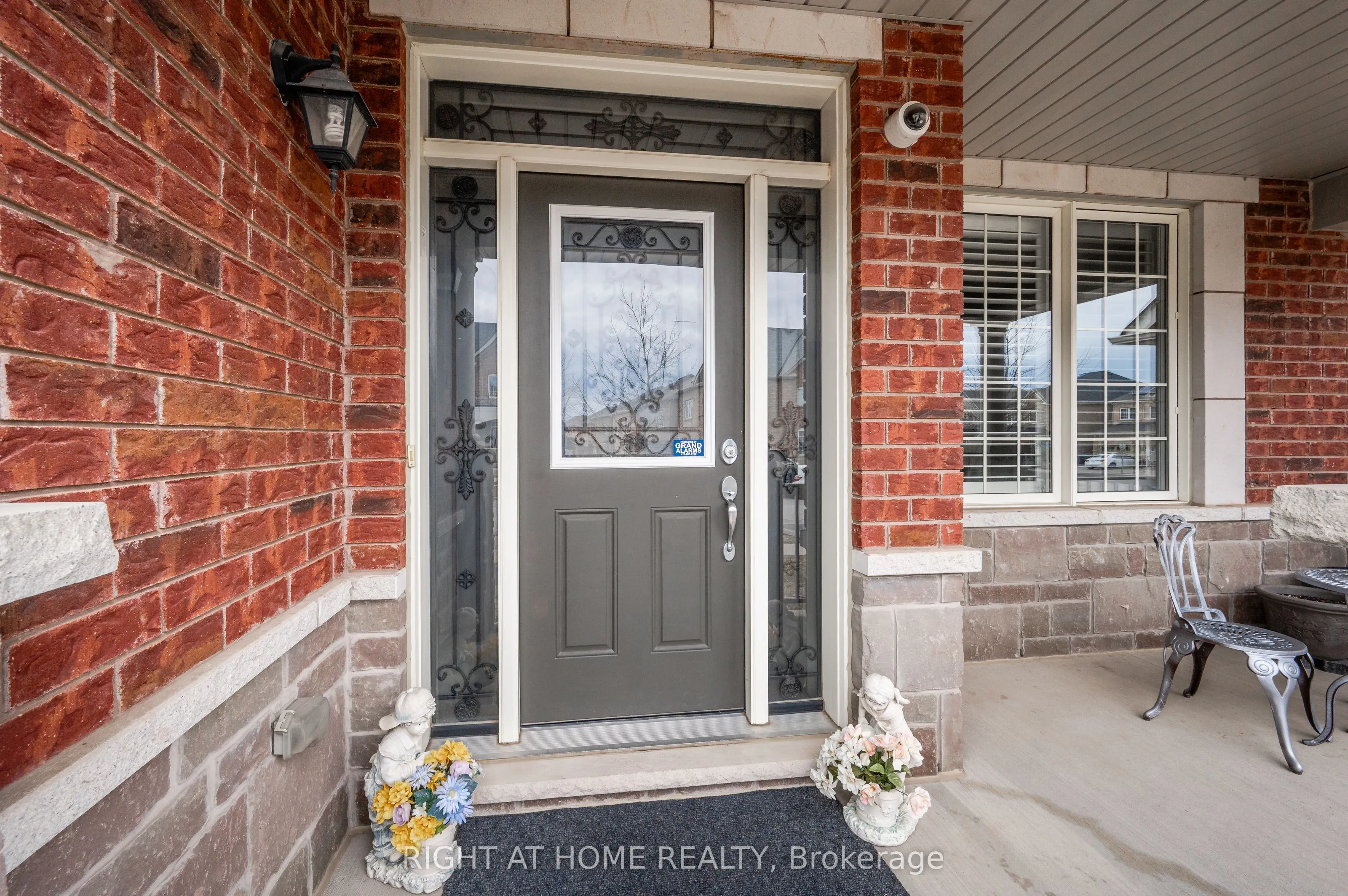 64 Kalmia Road