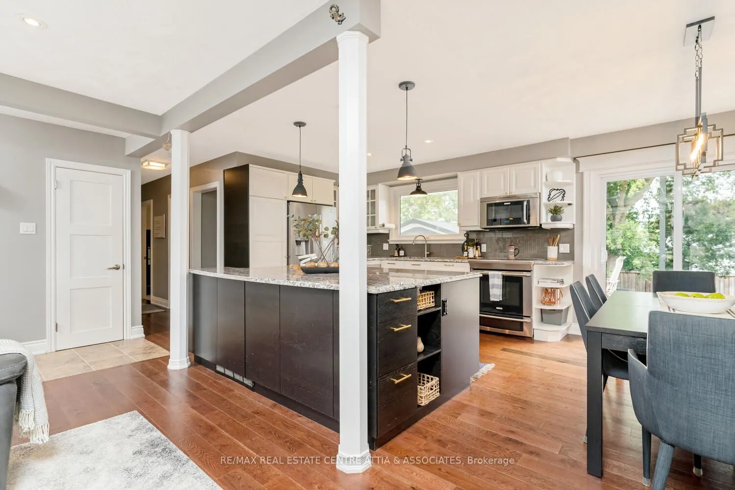 400 Highside Drive