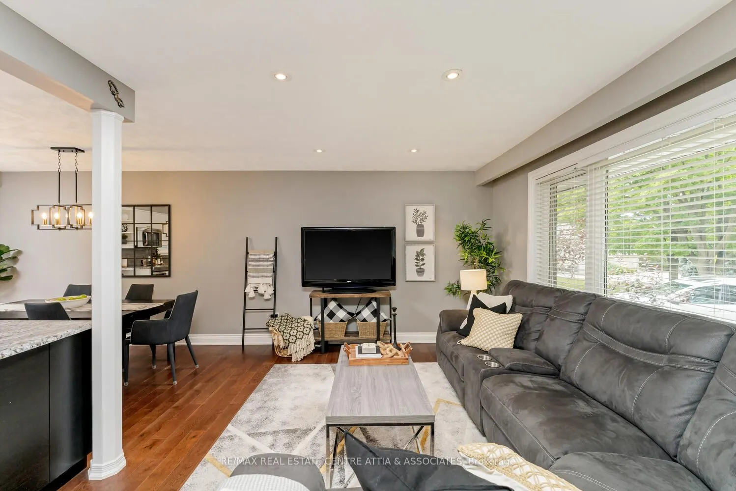 400 Highside Drive