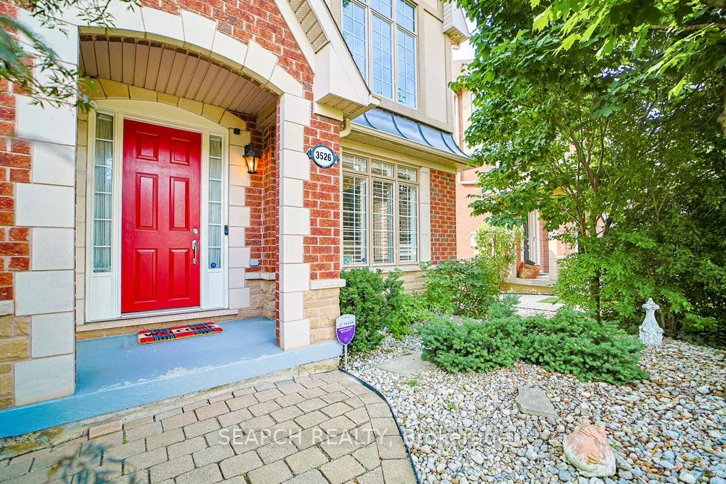 3526 Eglinton Avenue W
