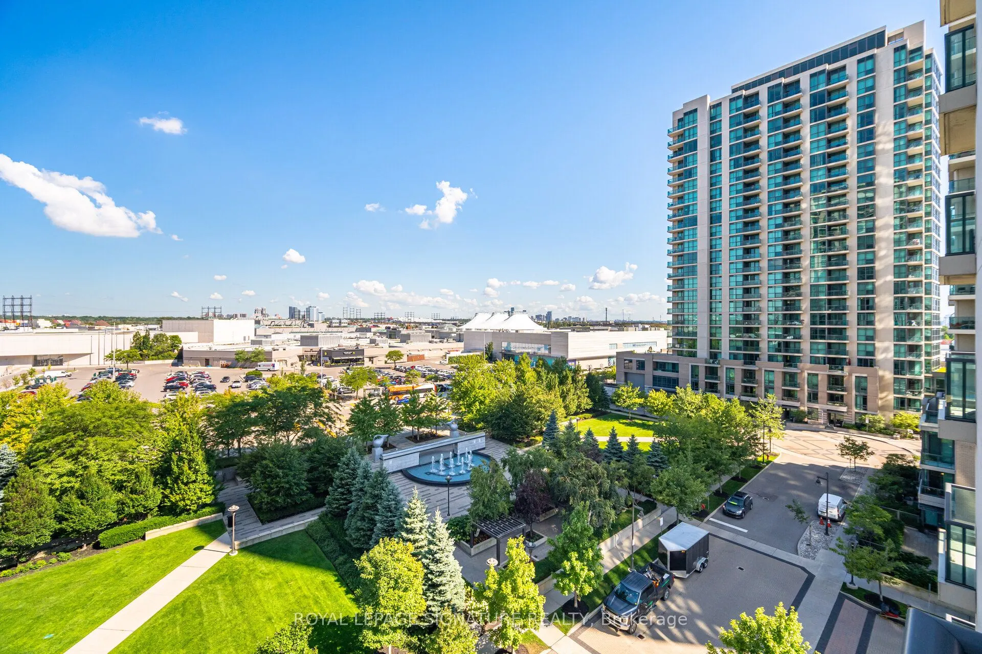 225 Sherway Gardens Road, #704
