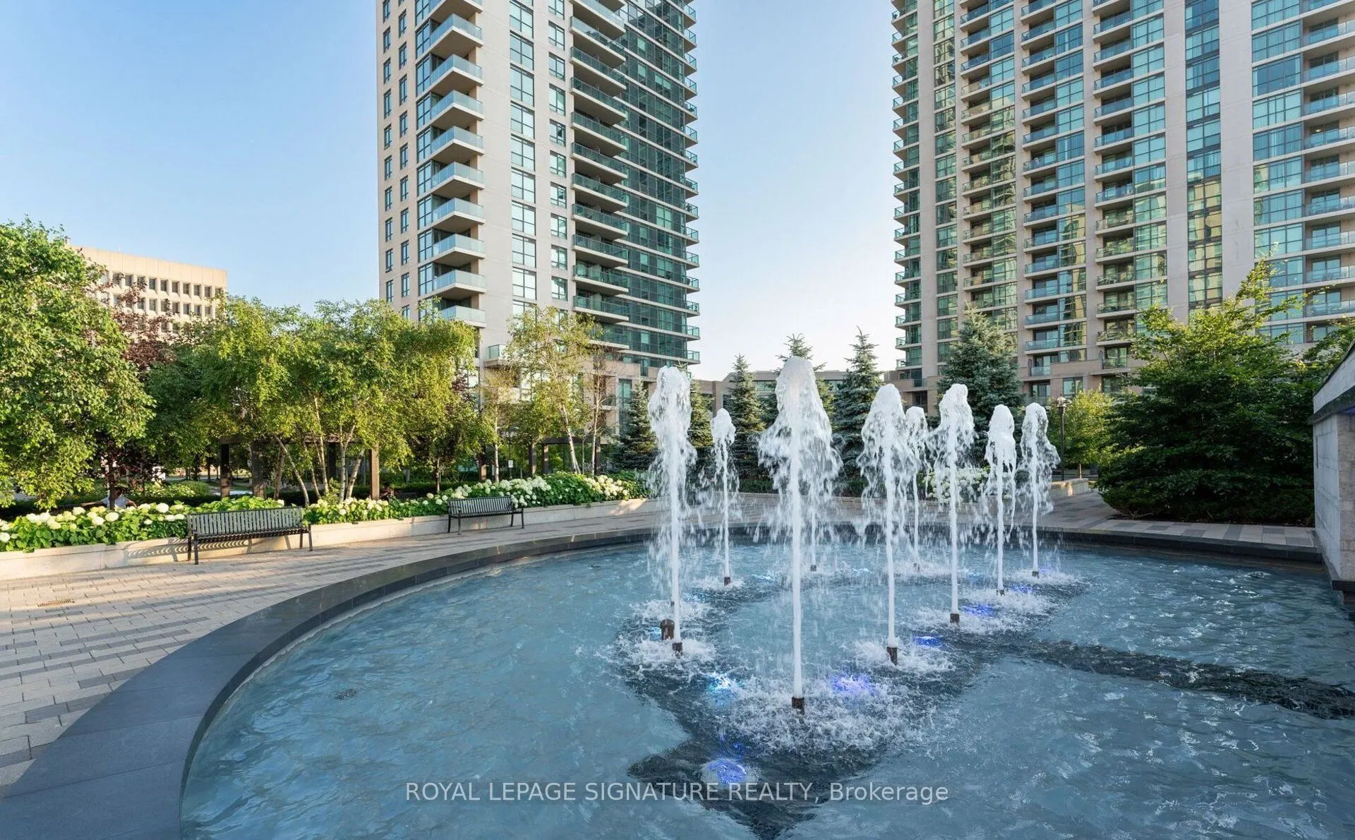 225 Sherway Gardens Road, #704