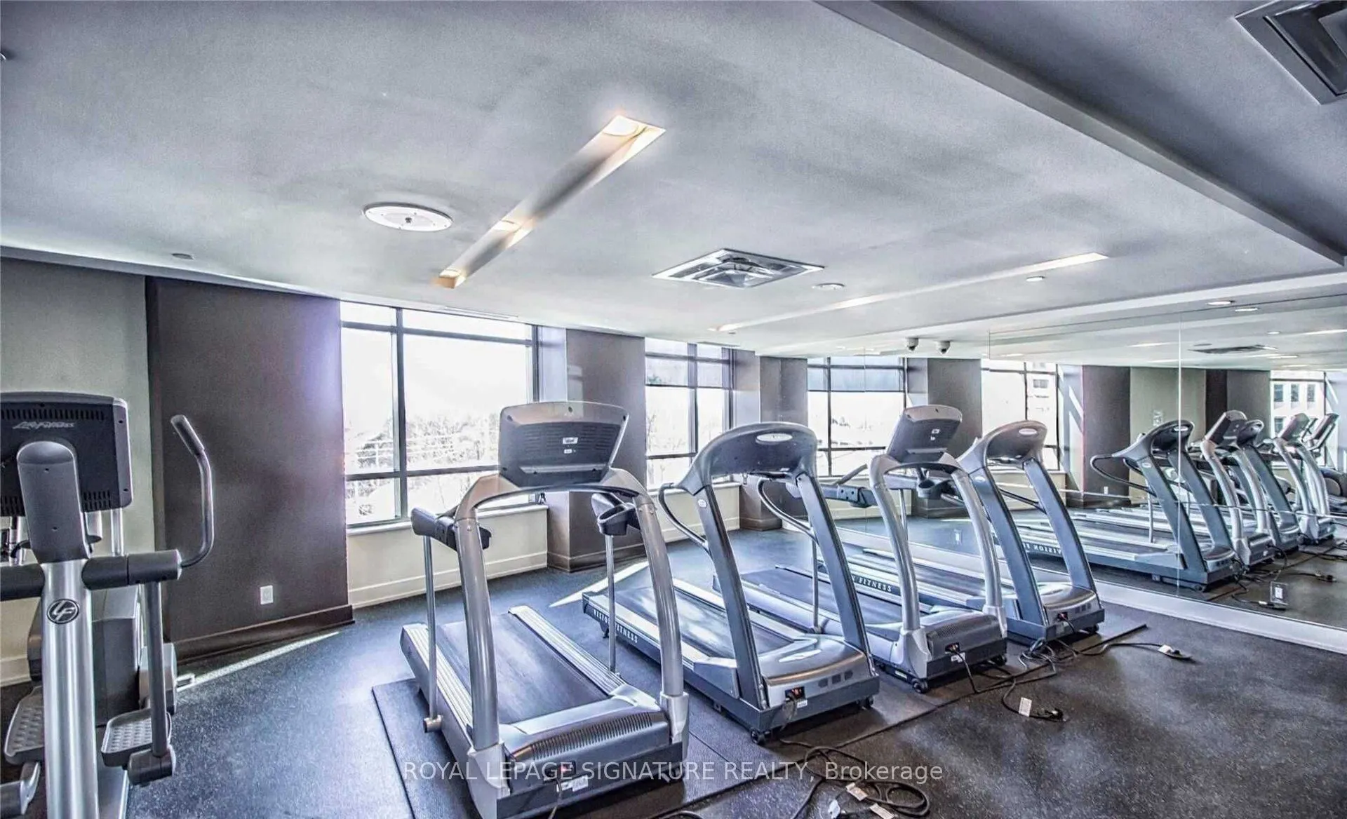 225 Sherway Gardens Road, #704
