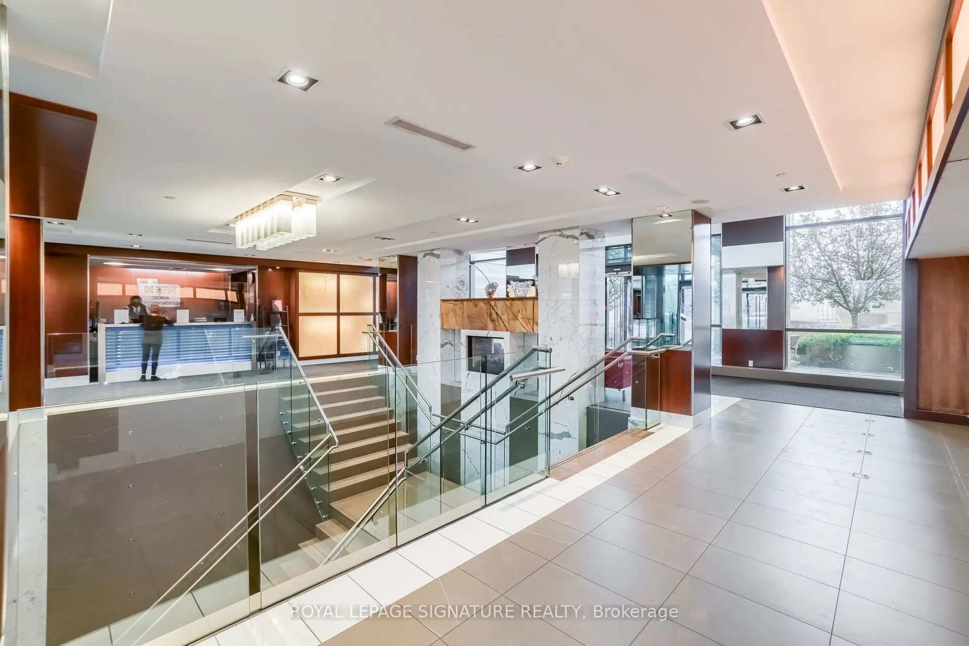 225 Sherway Gardens Road, #704
