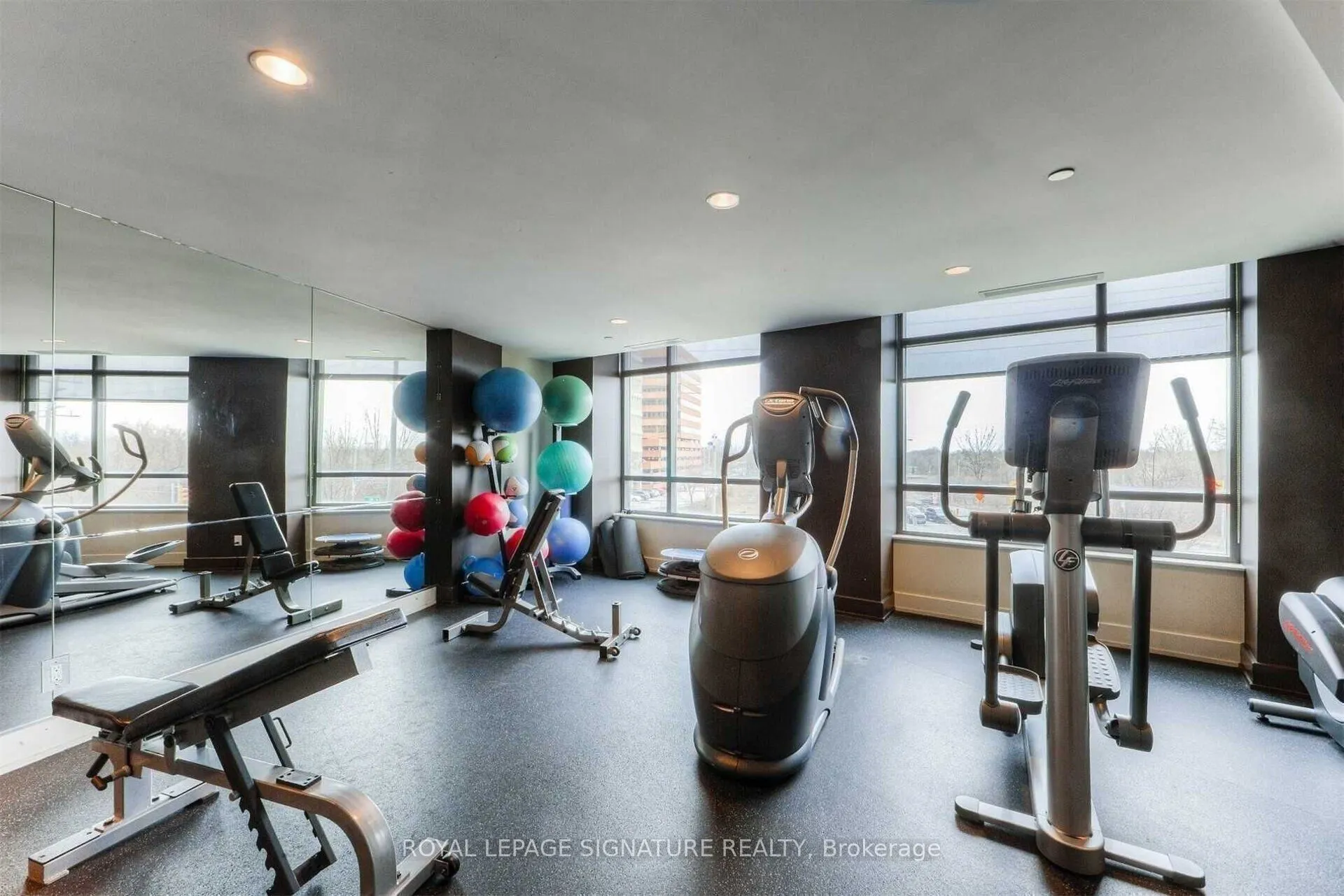 225 Sherway Gardens Road, #704