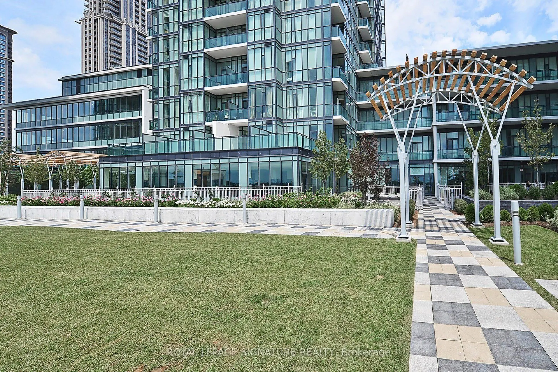 4070 Confederation Parkway, #PH4605