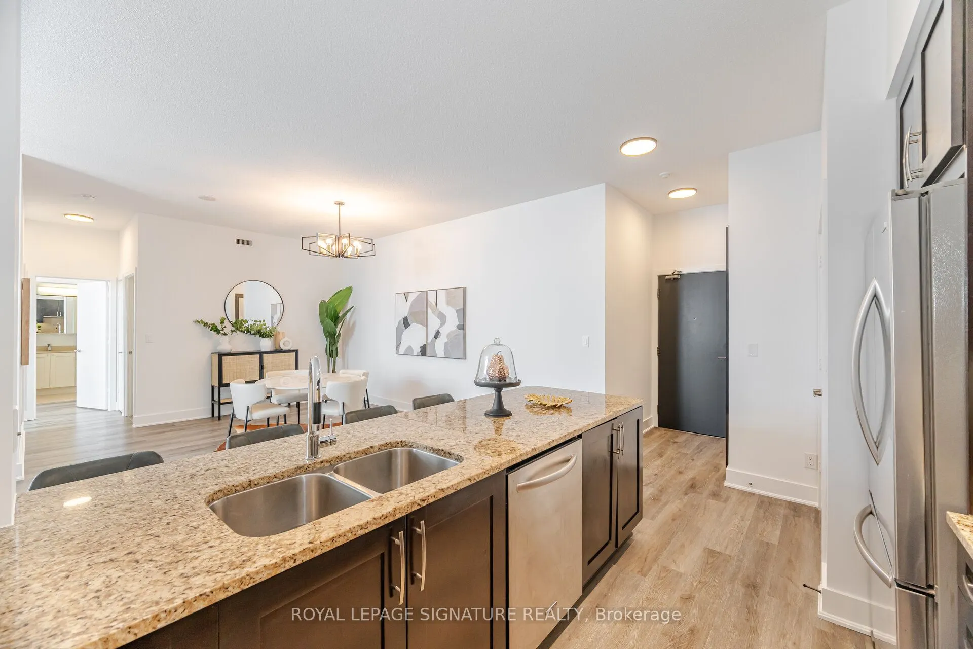 4070 Confederation Parkway, #PH4605