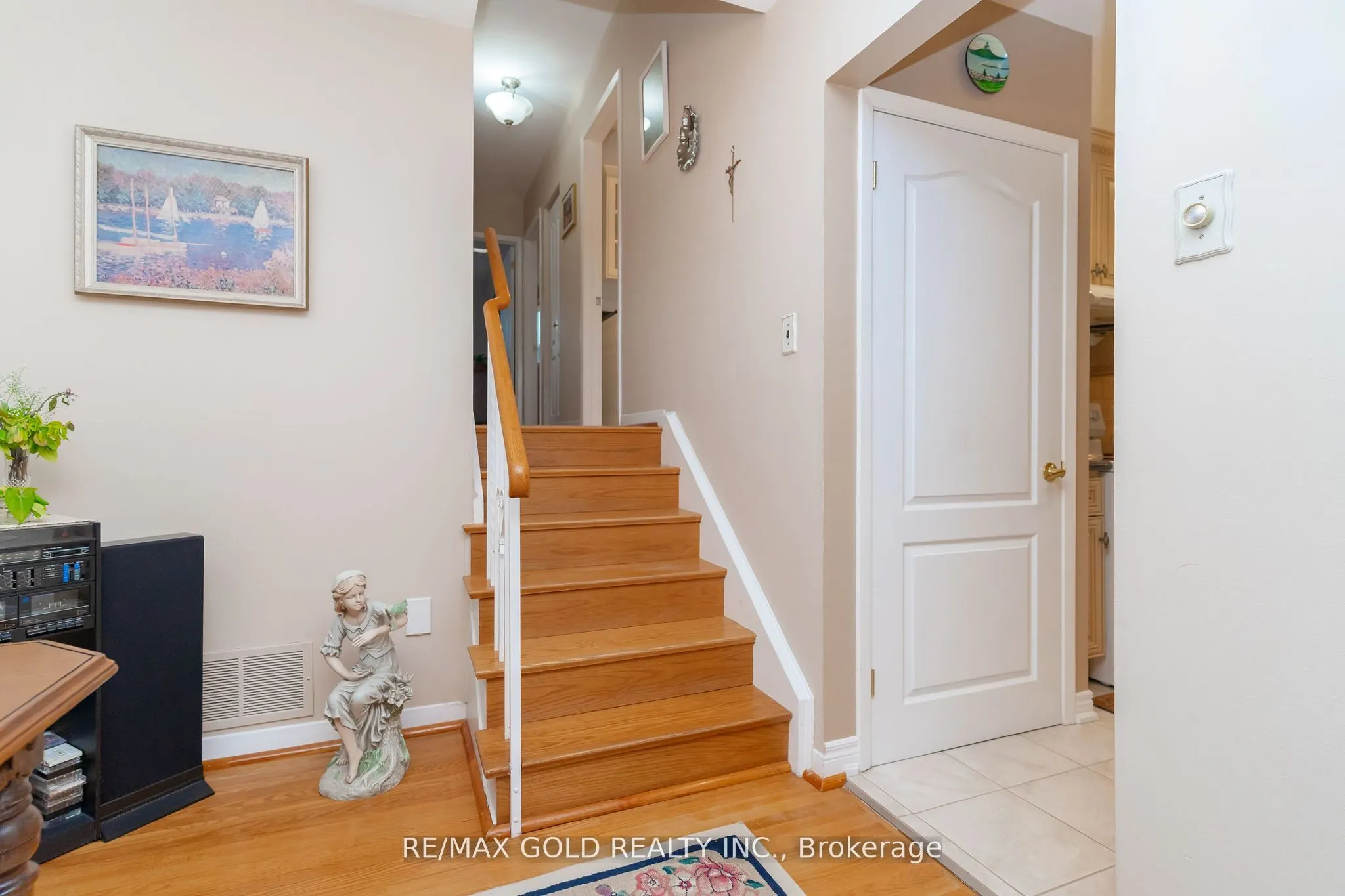 57 Cathcart Crescent