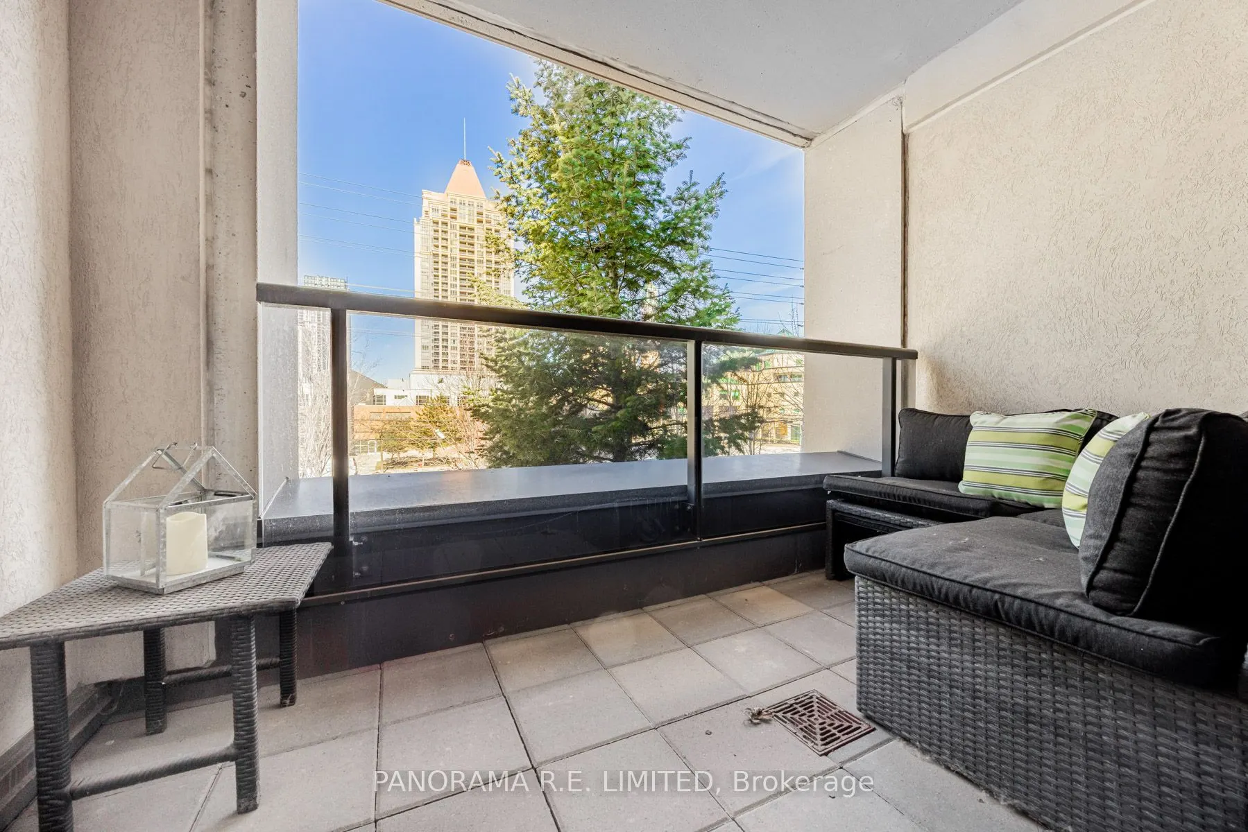 330 Burnhamthorpe Road W, #203