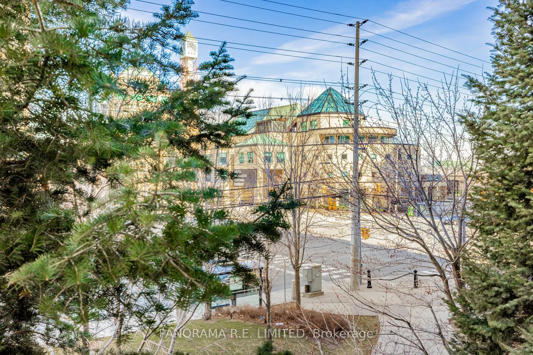 330 Burnhamthorpe Road W, #203