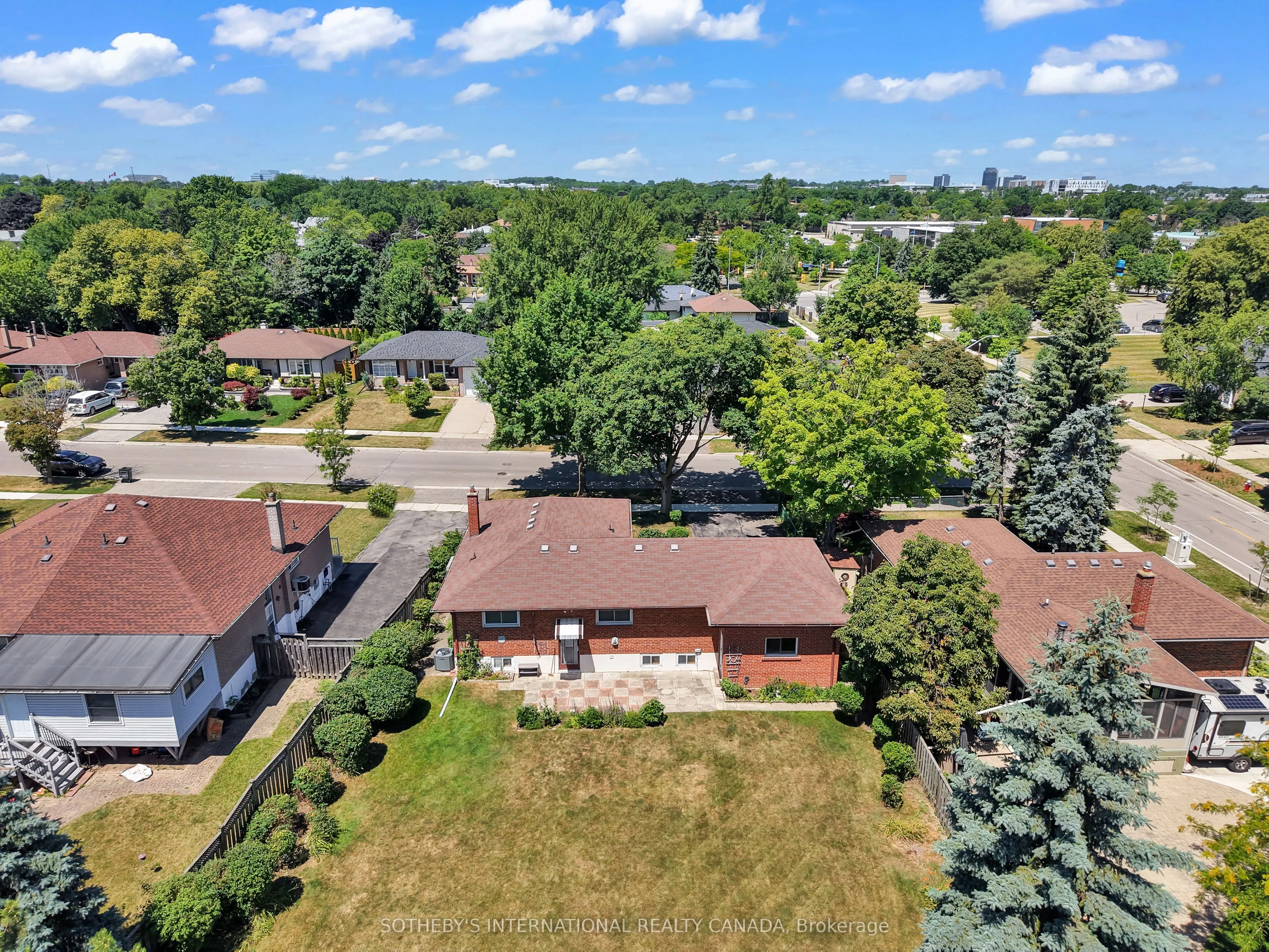 2506 Constable Road