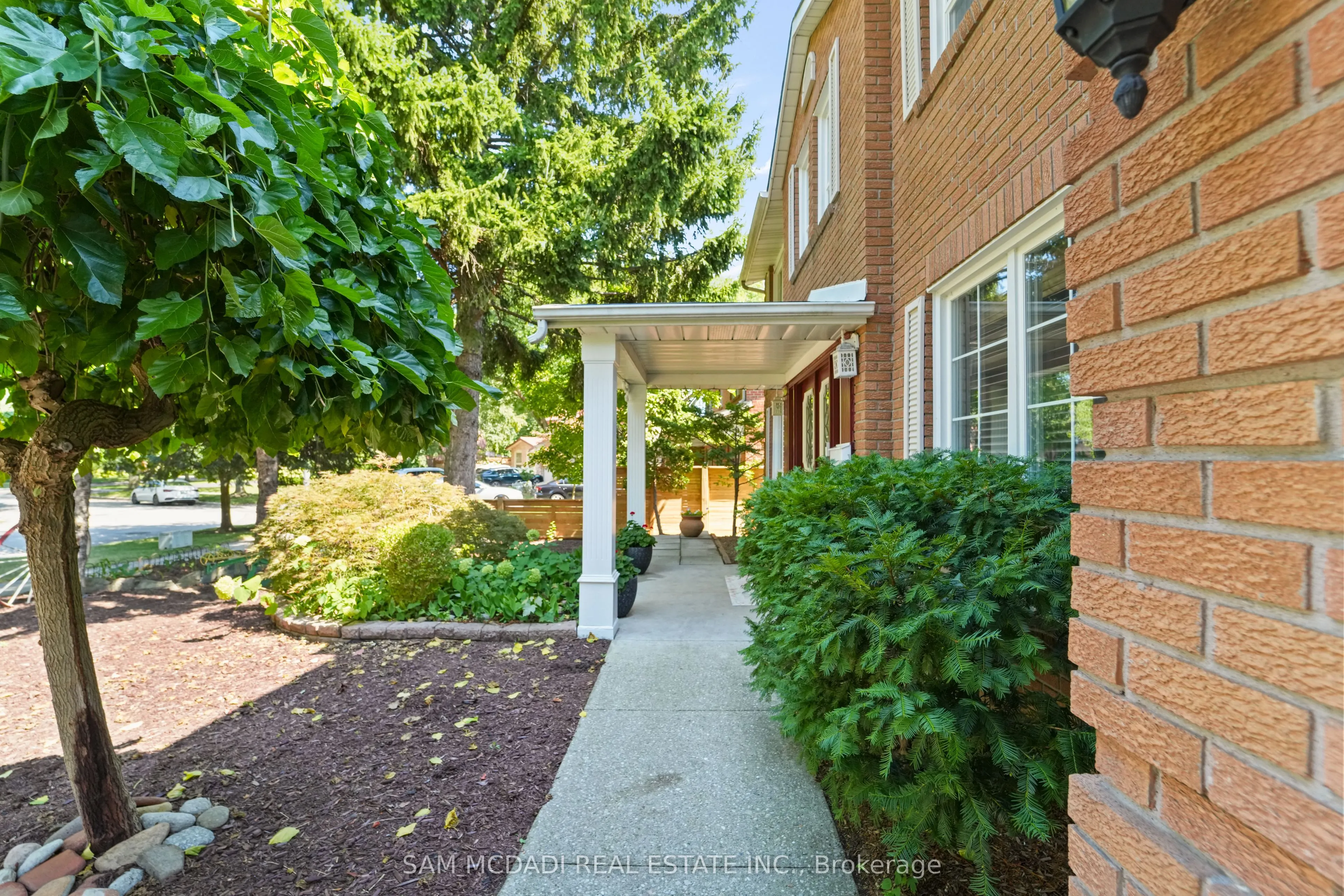 2032 Shannon Drive
