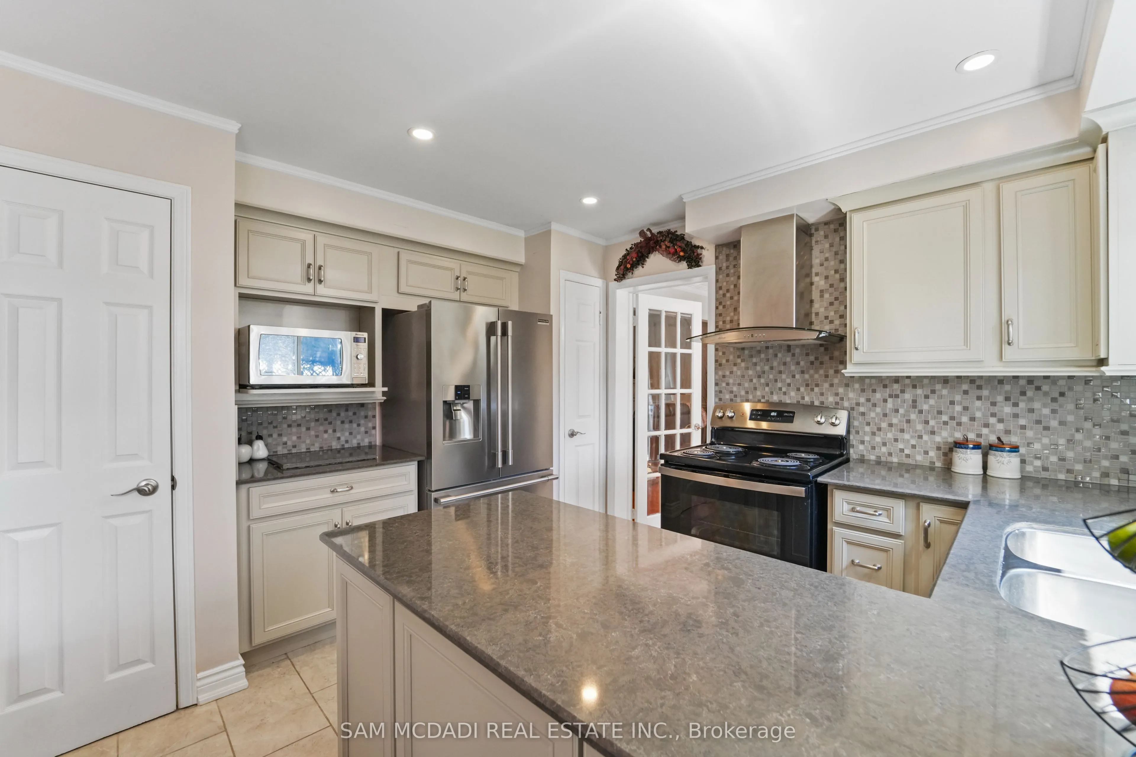 2032 Shannon Drive