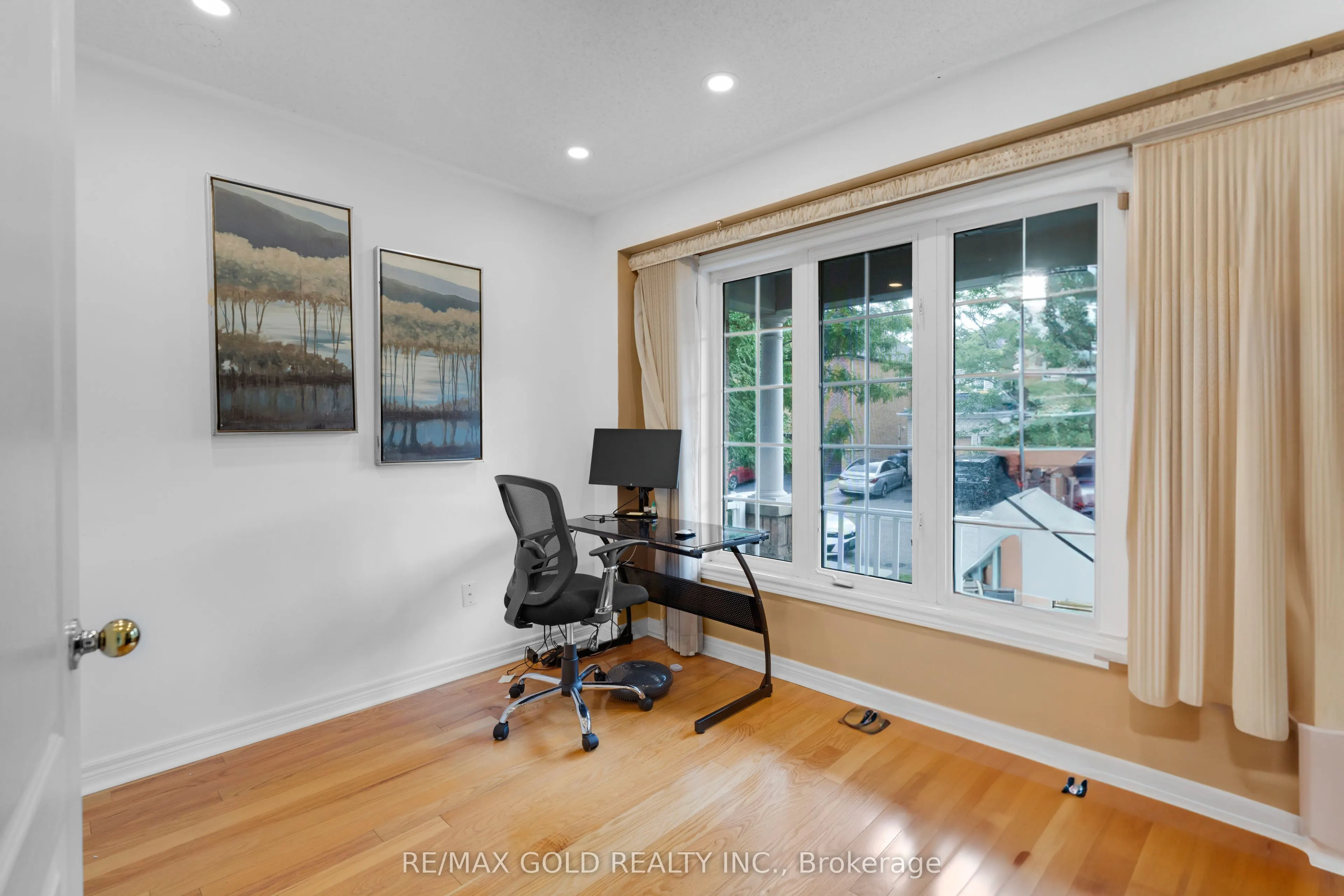 10 Morgandale Road