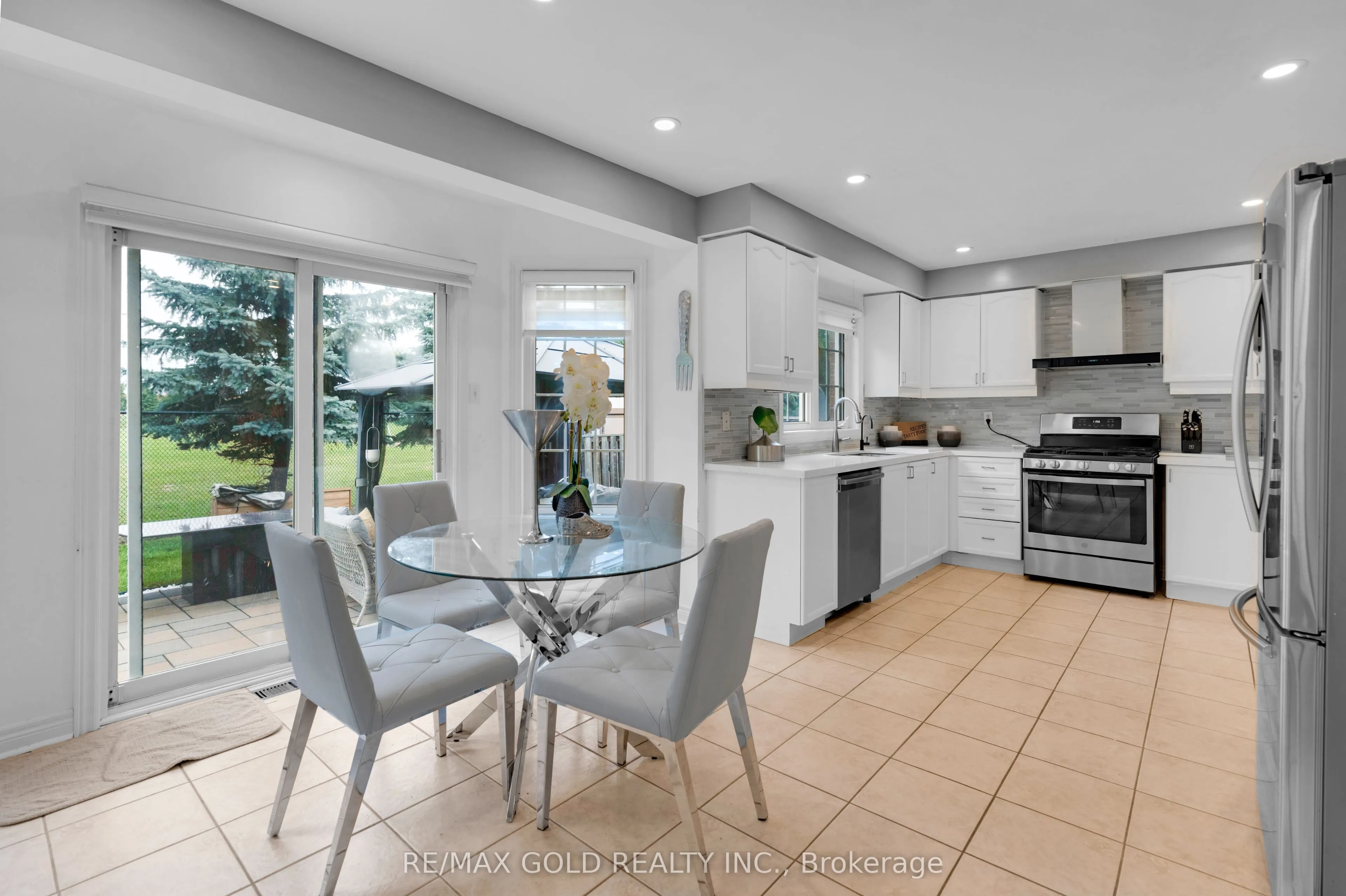 10 Morgandale Road