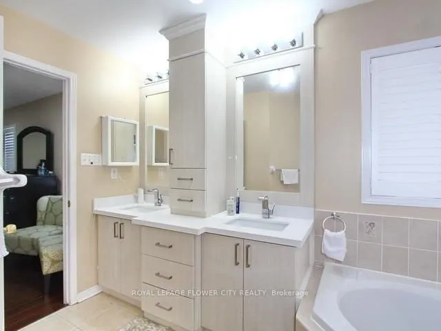 9 Maddybeth Crescent