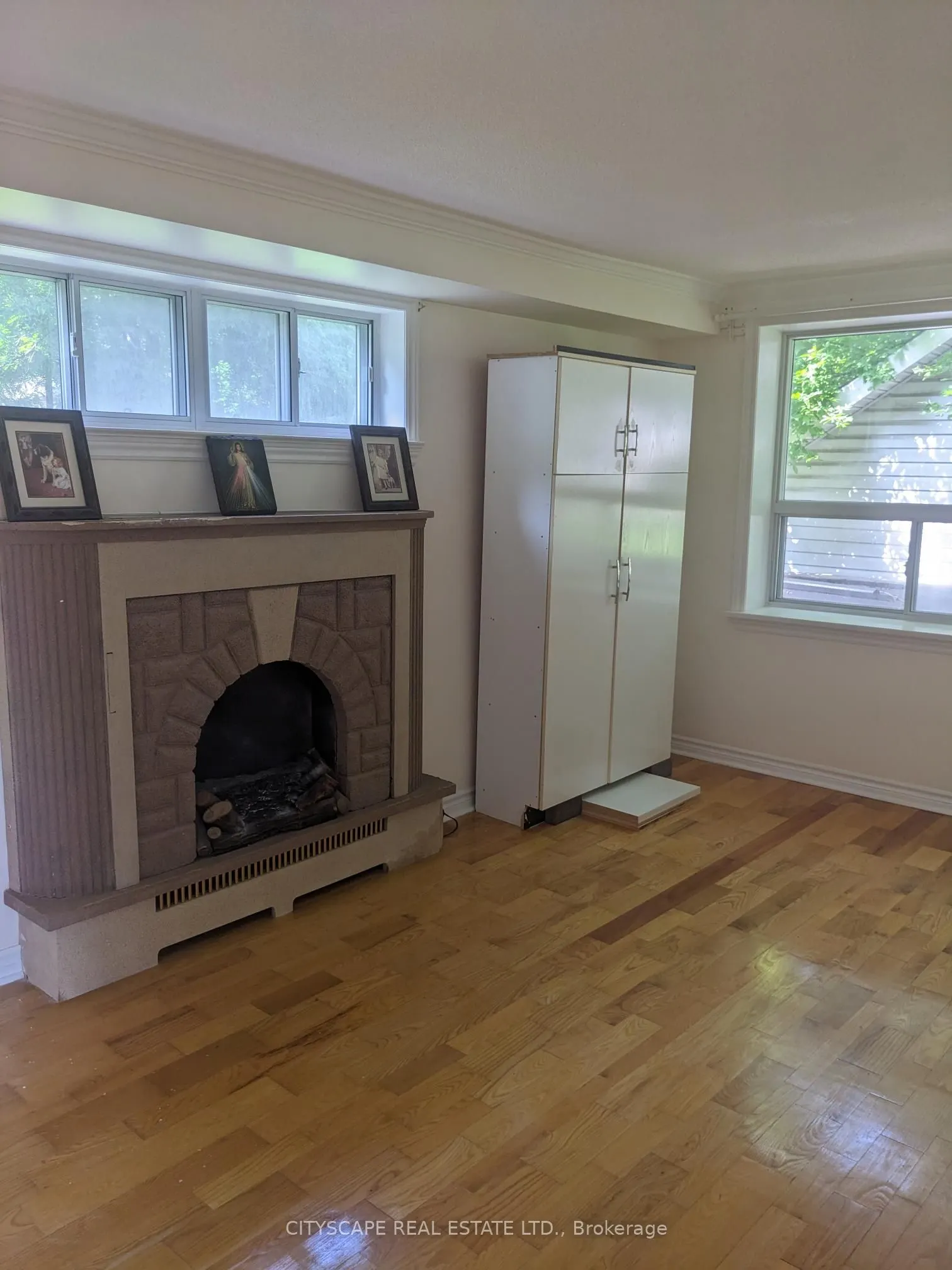 1345 St James Avenue, #Main