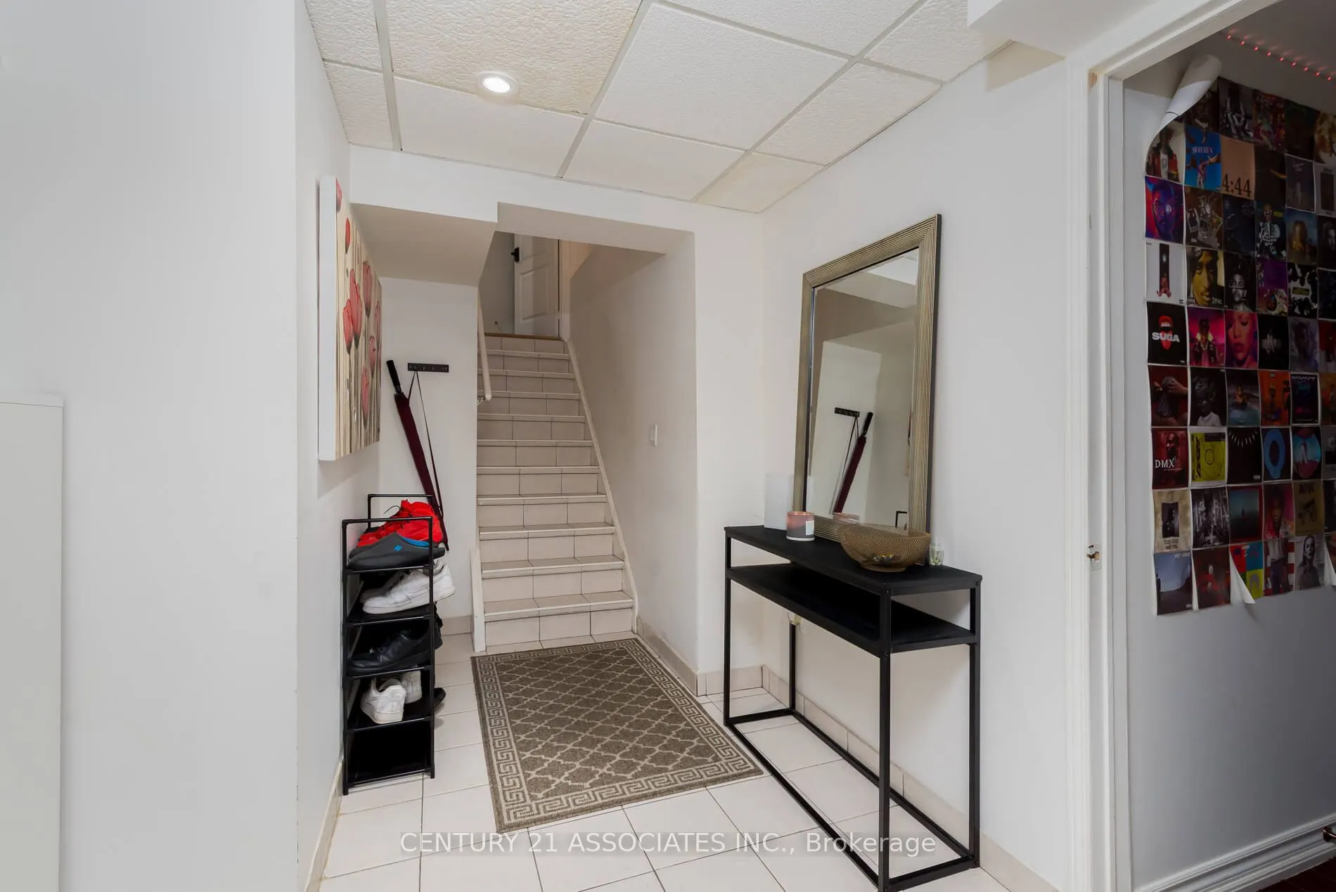 5351 Quartermain Crescent