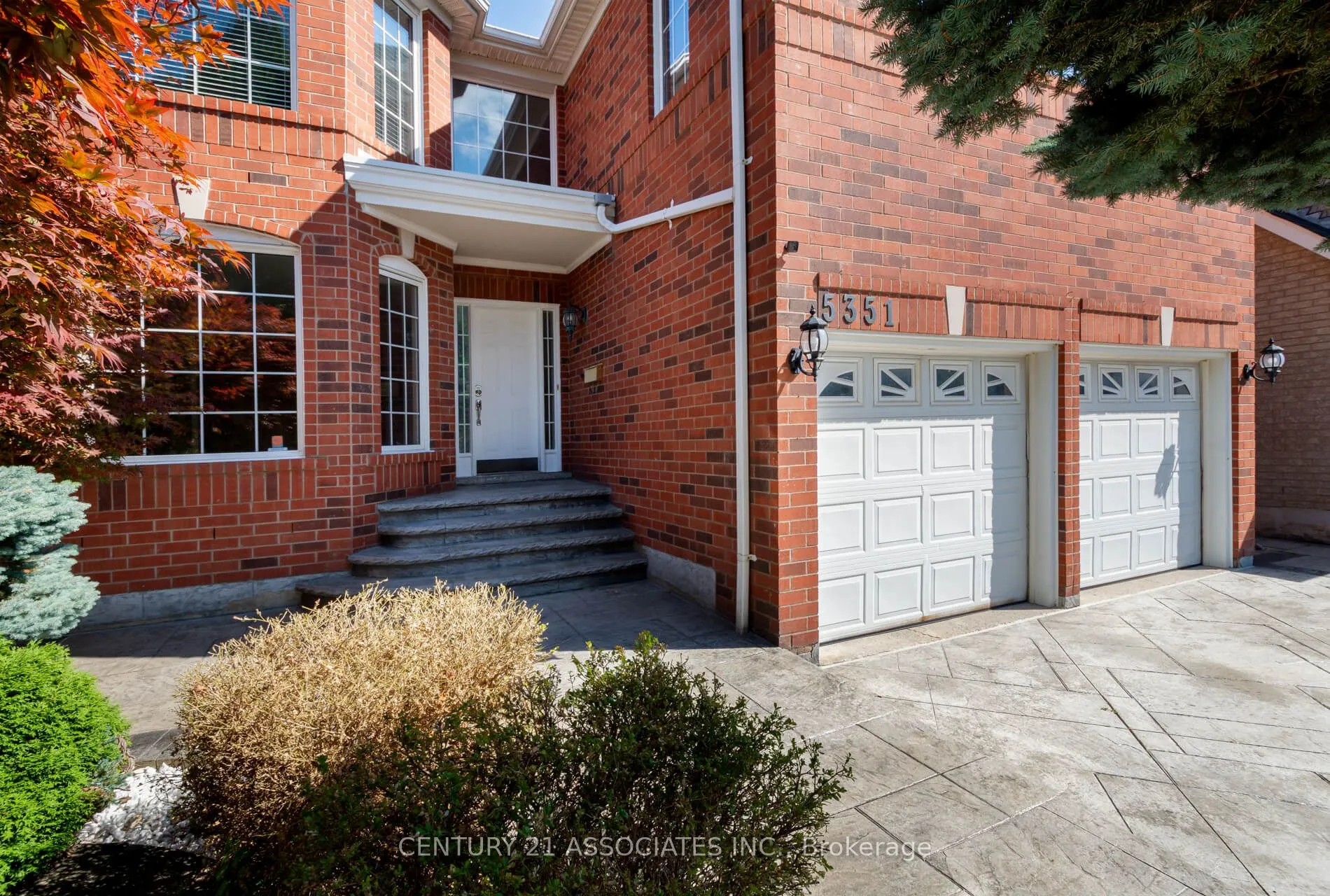 5351 Quartermain Crescent