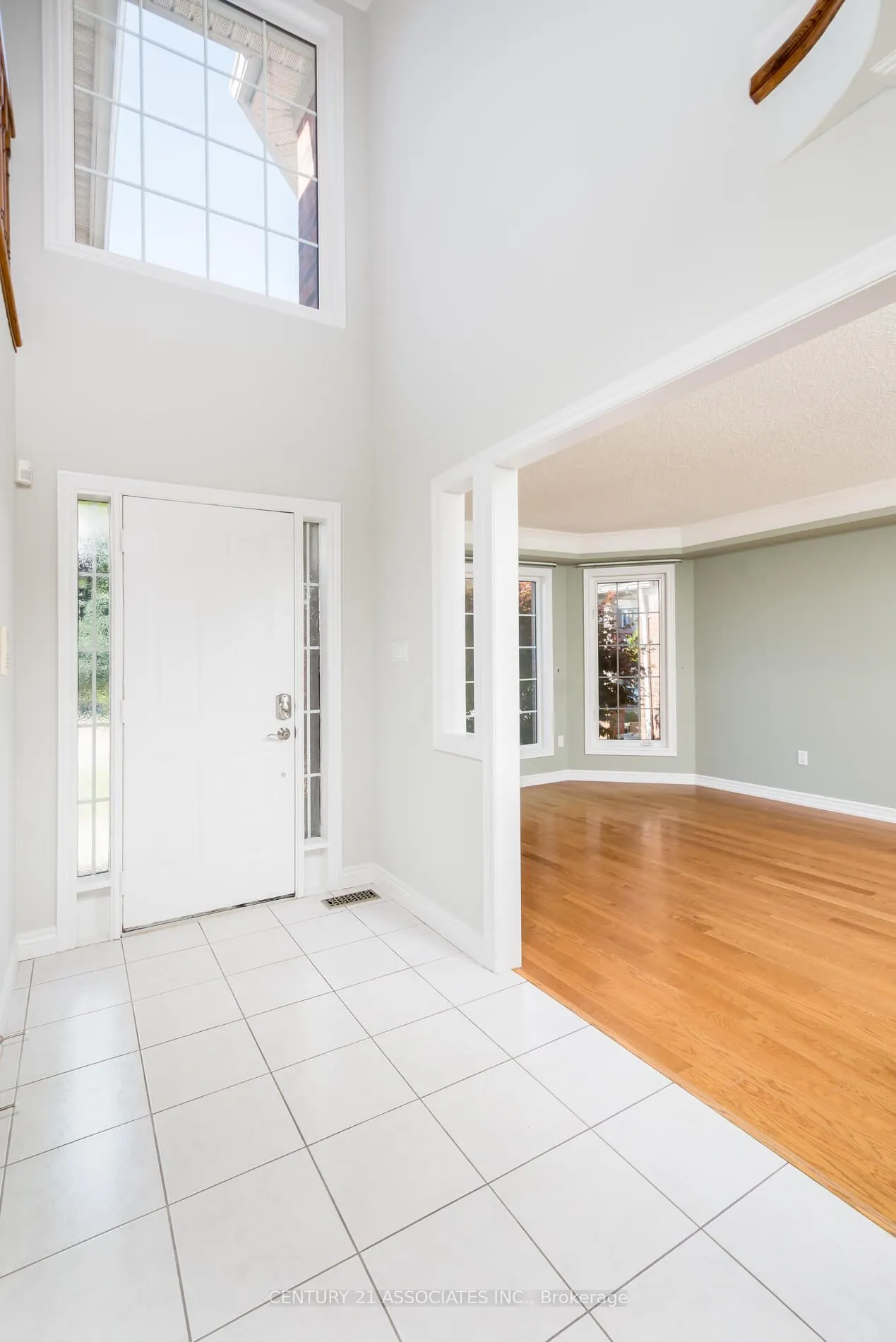 5351 Quartermain Crescent
