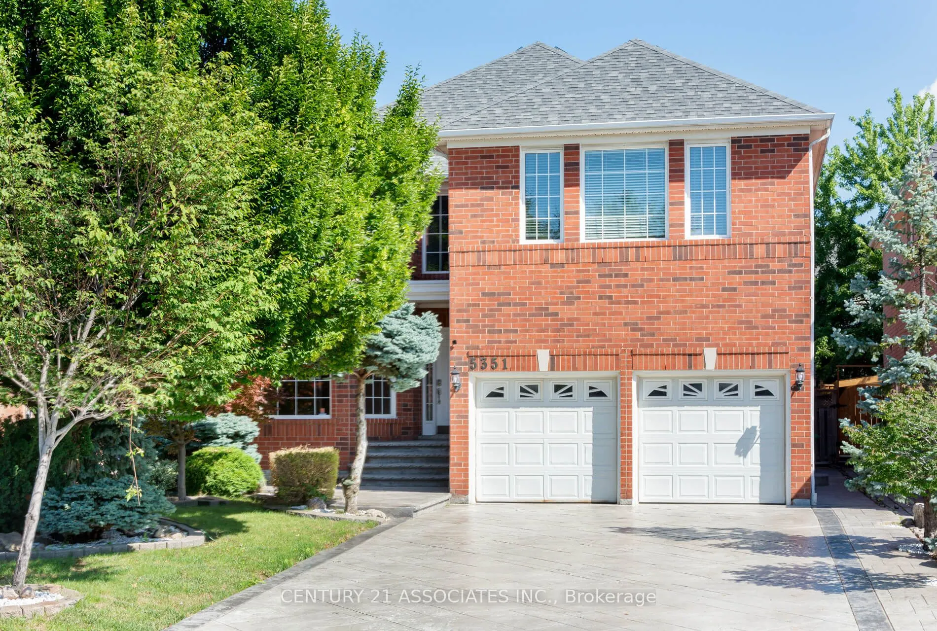 5351 Quartermain Crescent