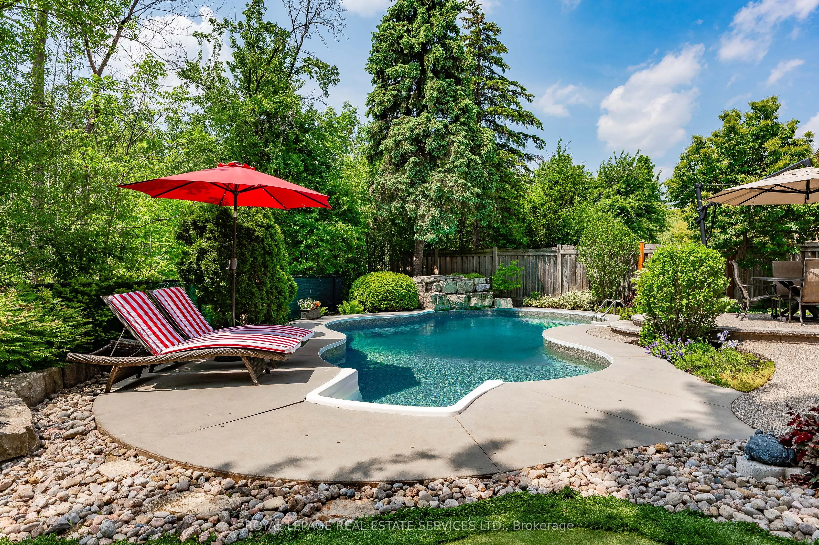 2224 Brays Lane
