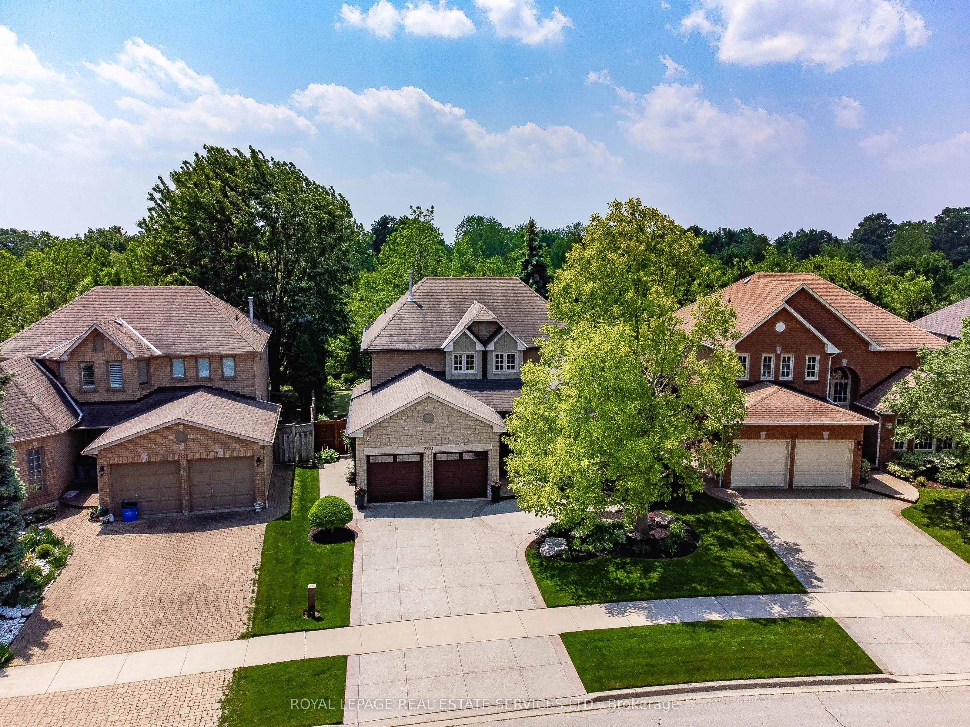 2224 Brays Lane