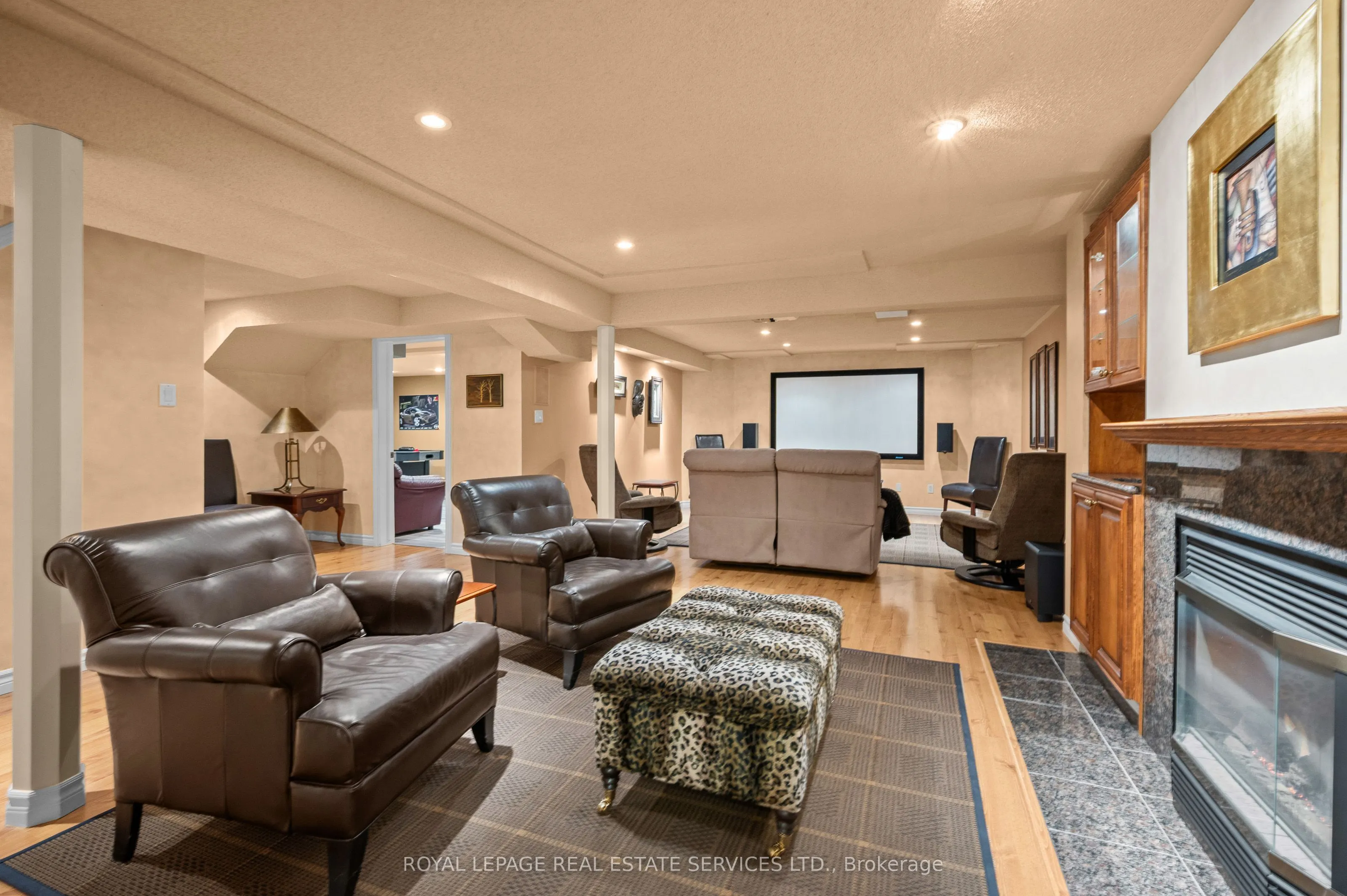 2224 Brays Lane