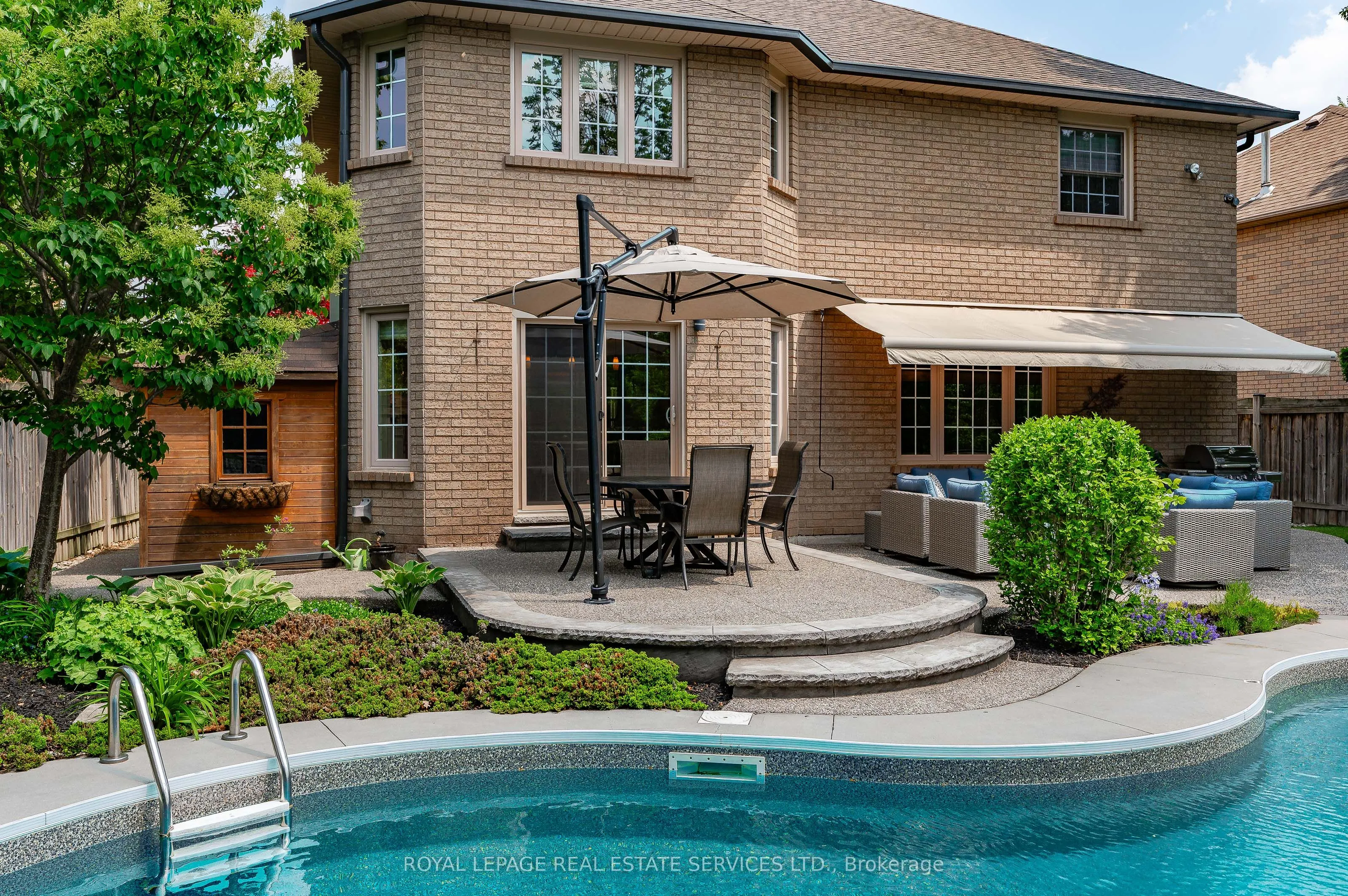 2224 Brays Lane