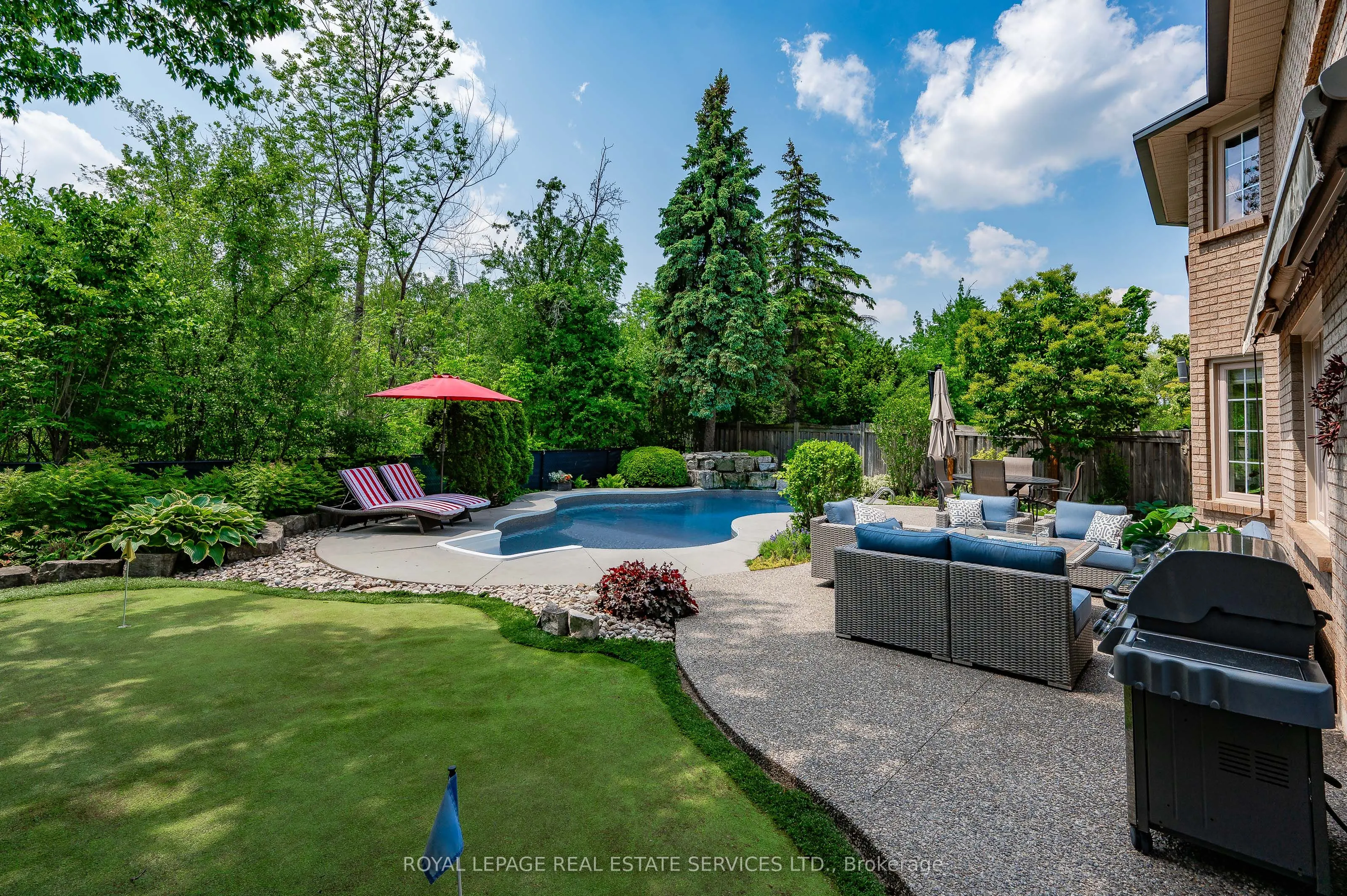 2224 Brays Lane