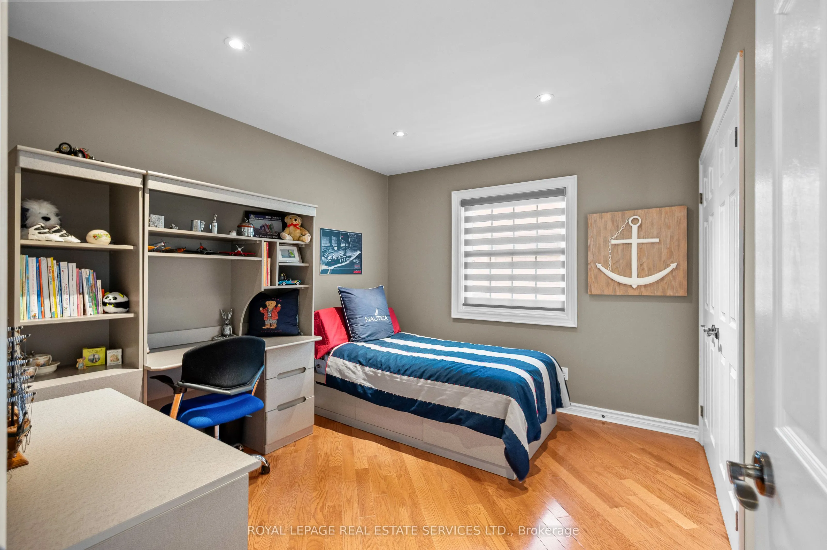 2224 Brays Lane