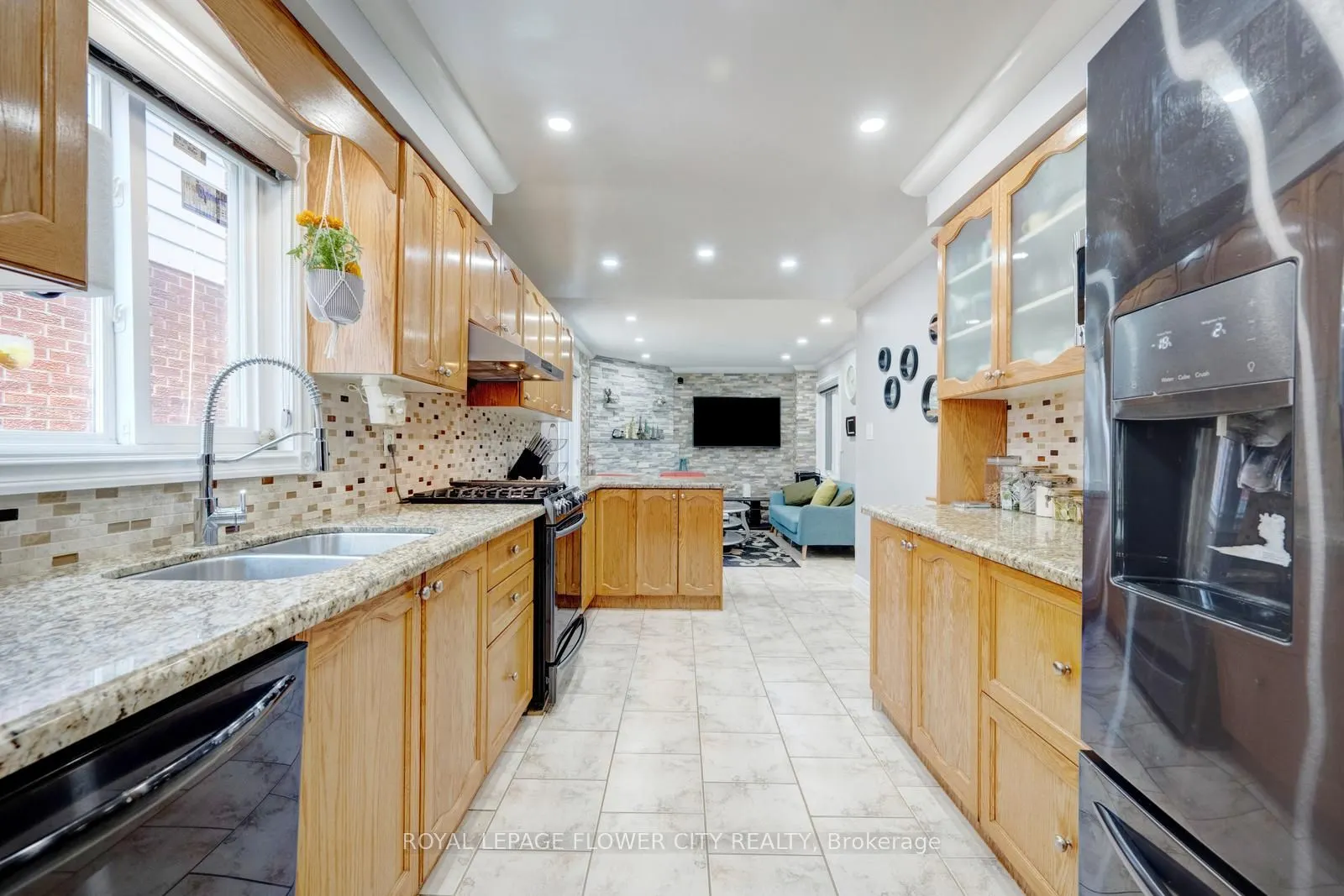 27 Denlow Drive