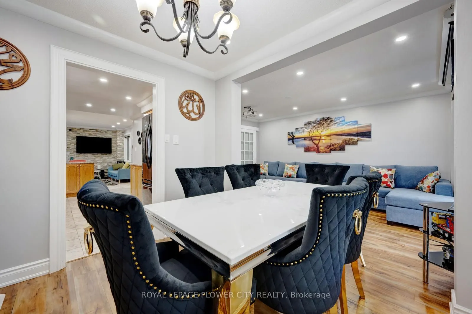 27 Denlow Drive