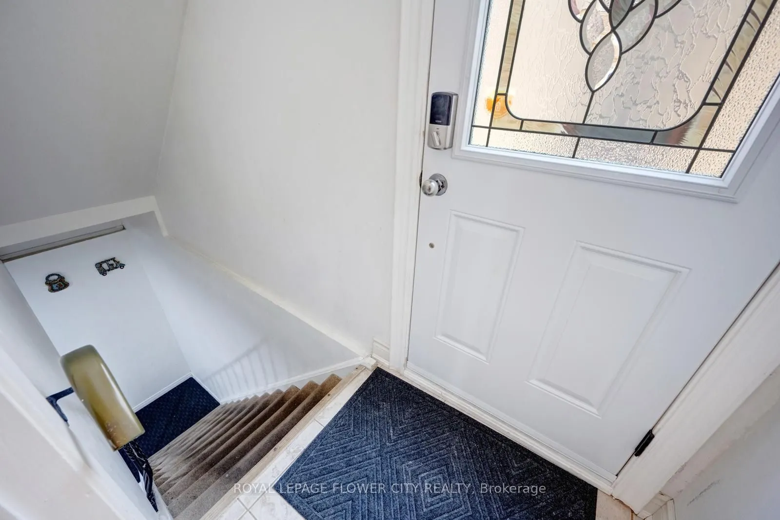 27 Denlow Drive