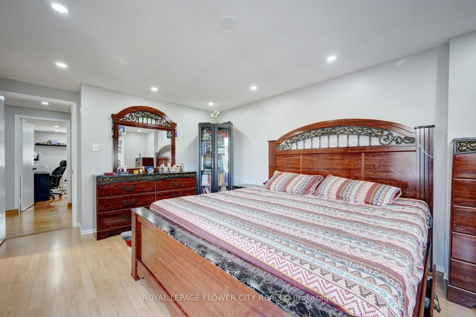 27 Denlow Drive