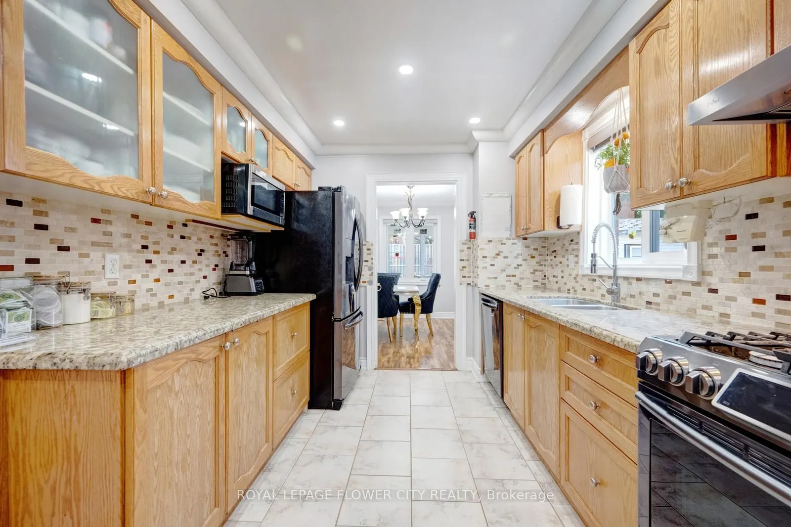 27 Denlow Drive