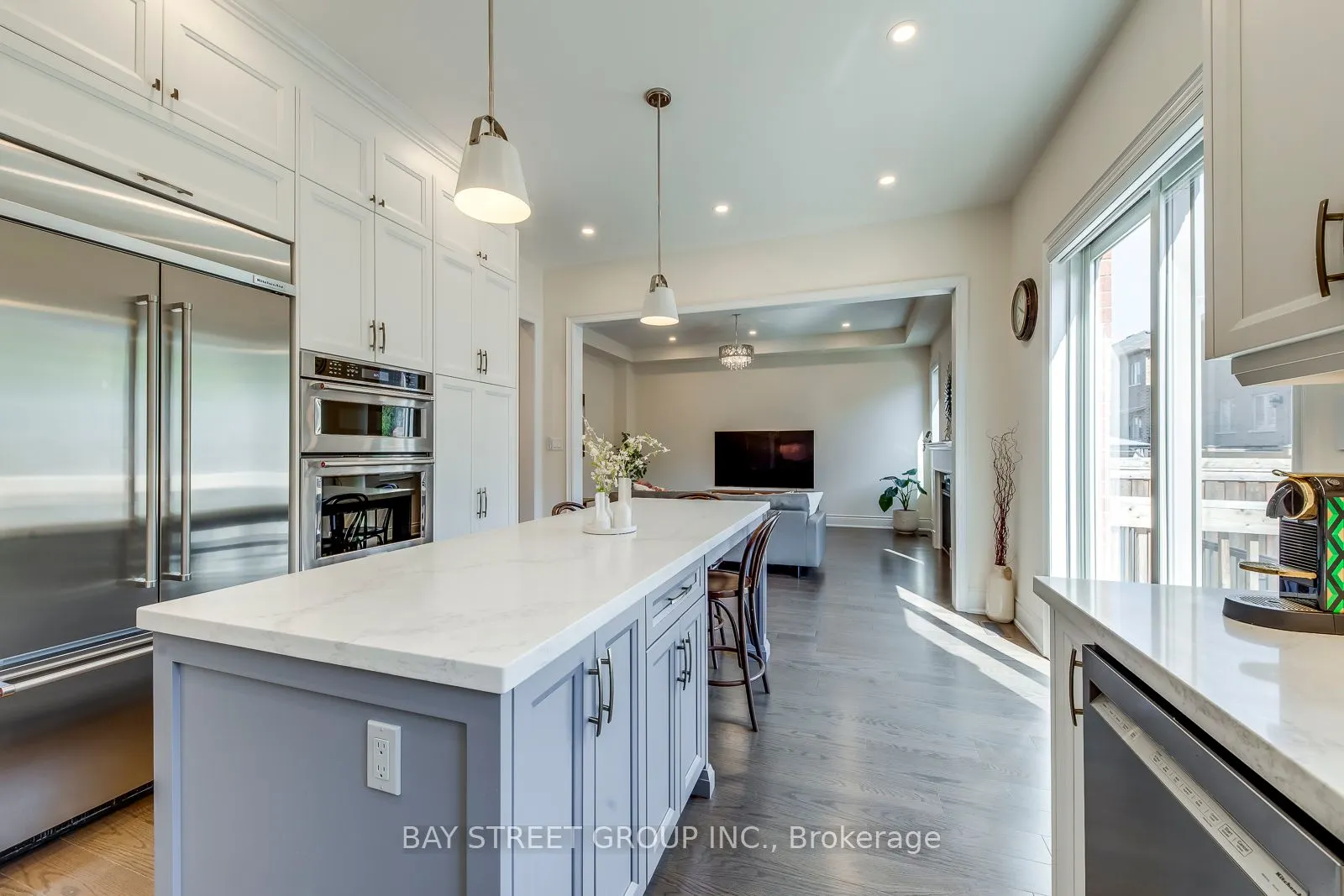 3091 Streamwood Pass
