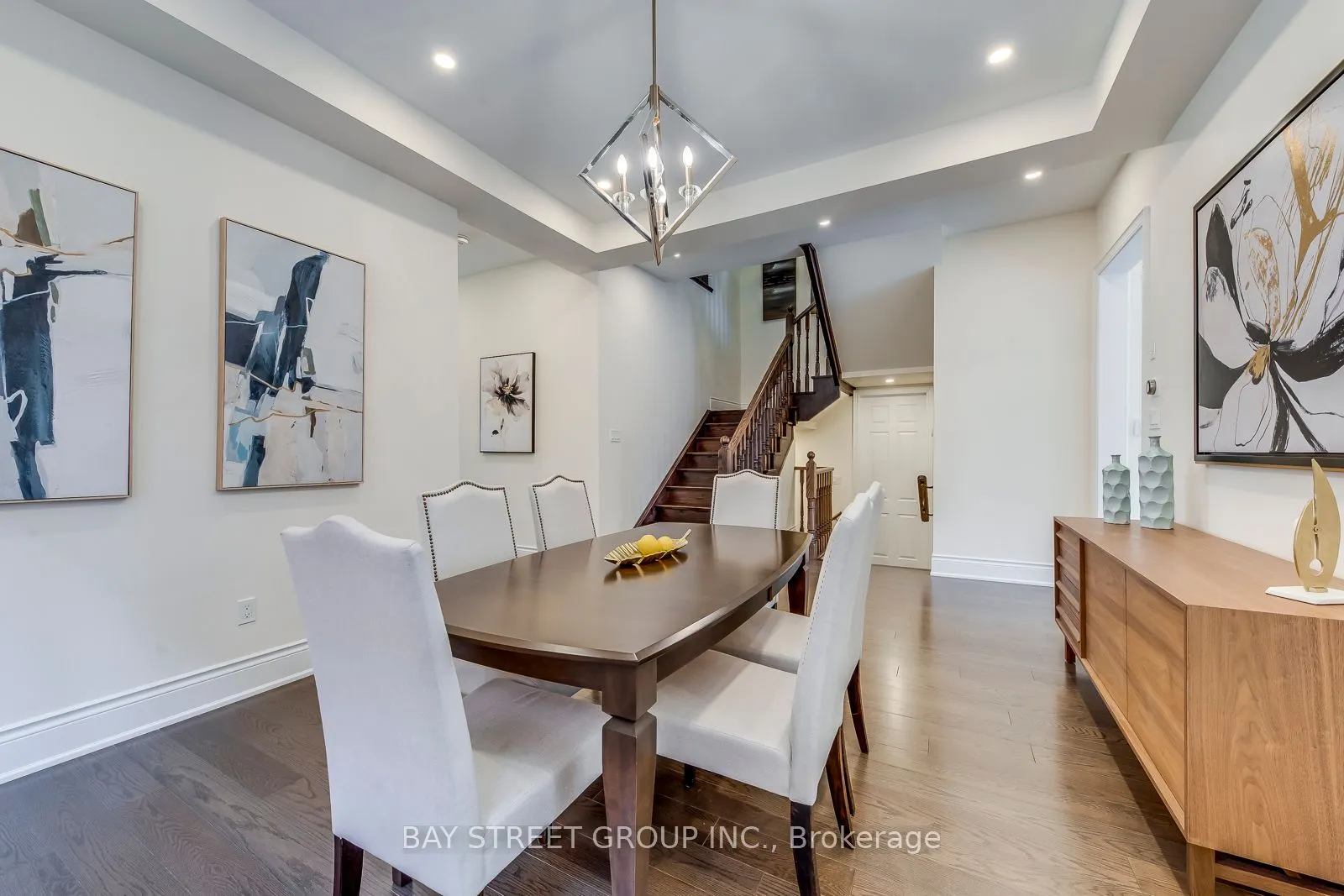 3091 Streamwood Pass