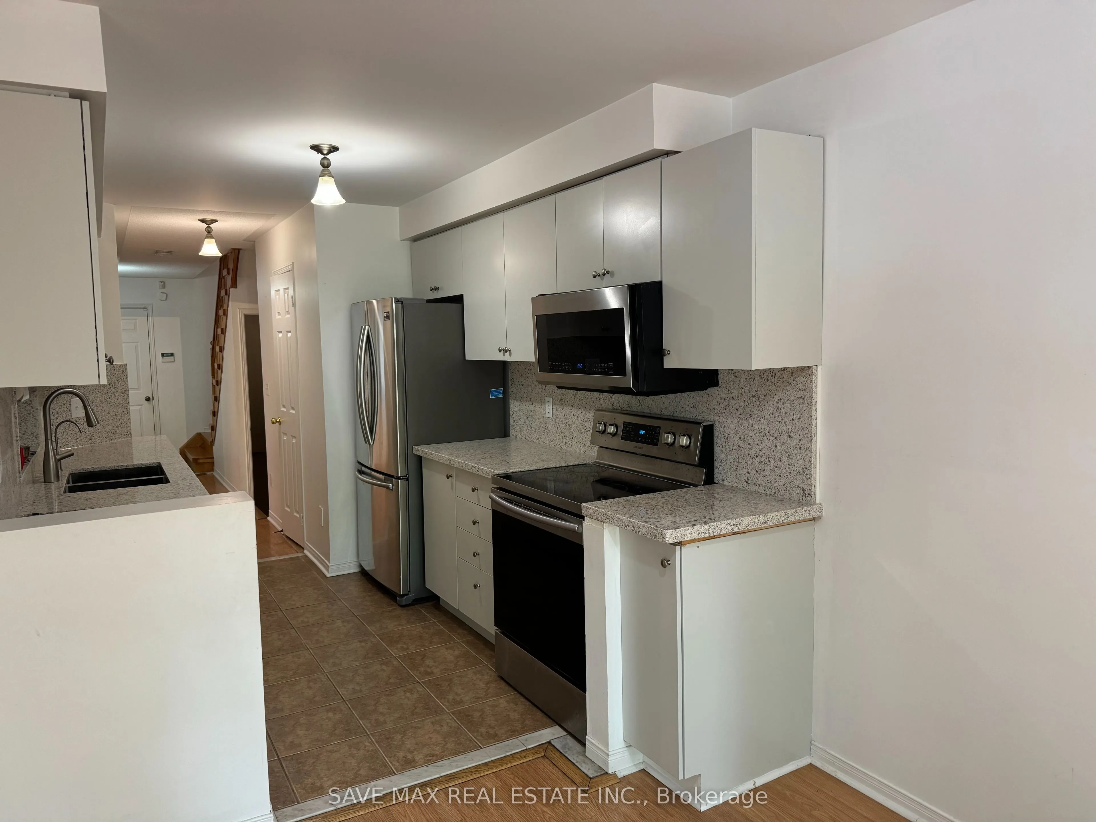 1148 Windbrook Grove