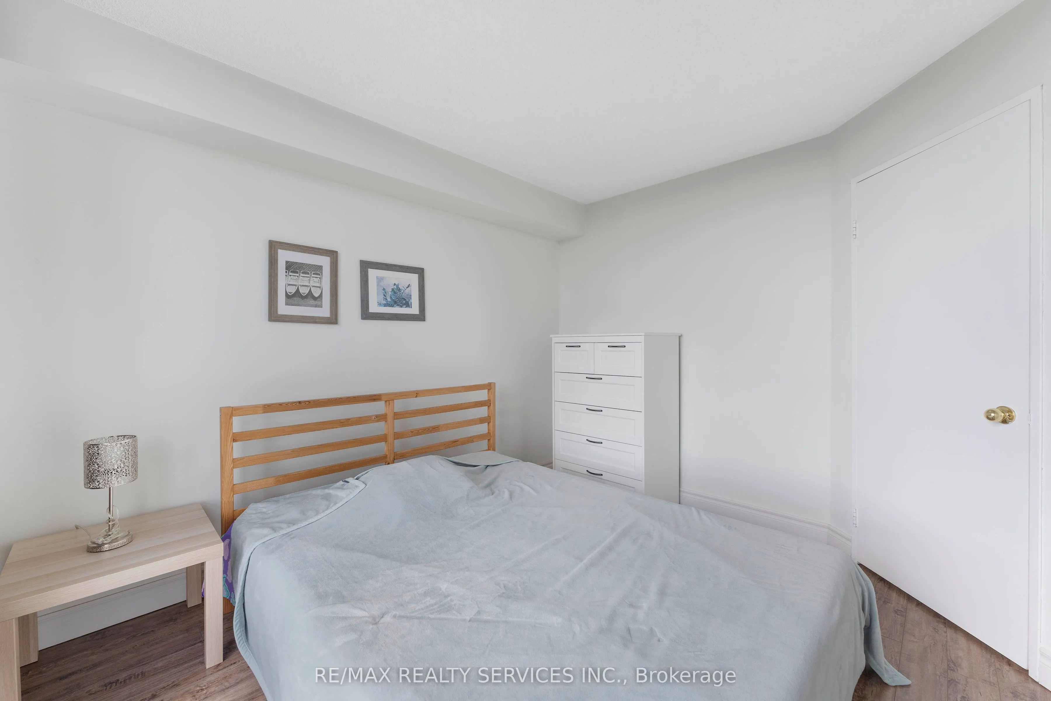145 Hillcrest Avenue, #1202